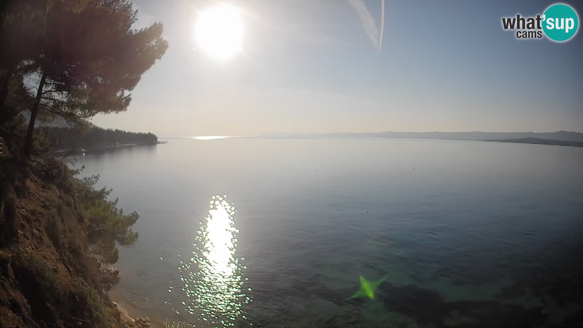 Spletna kamera Plaža Potočine Bol – Pogled v živo na plažo Borak, otok Brač