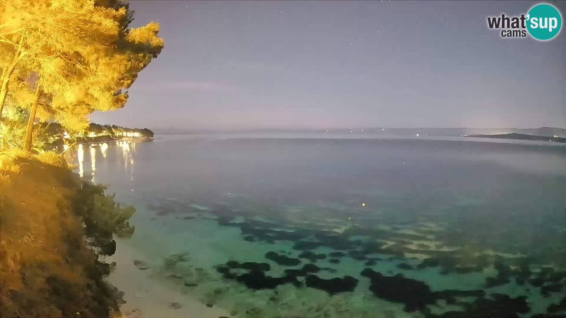 Webcam Spiaggia Potočine Bol – Vista live sulla spiaggia Borak, Isola di Brač