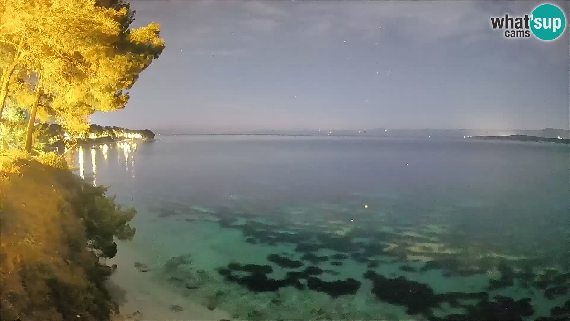 Webcam Spiaggia Potočine Bol – Vista live sulla spiaggia Borak, Isola di Brač