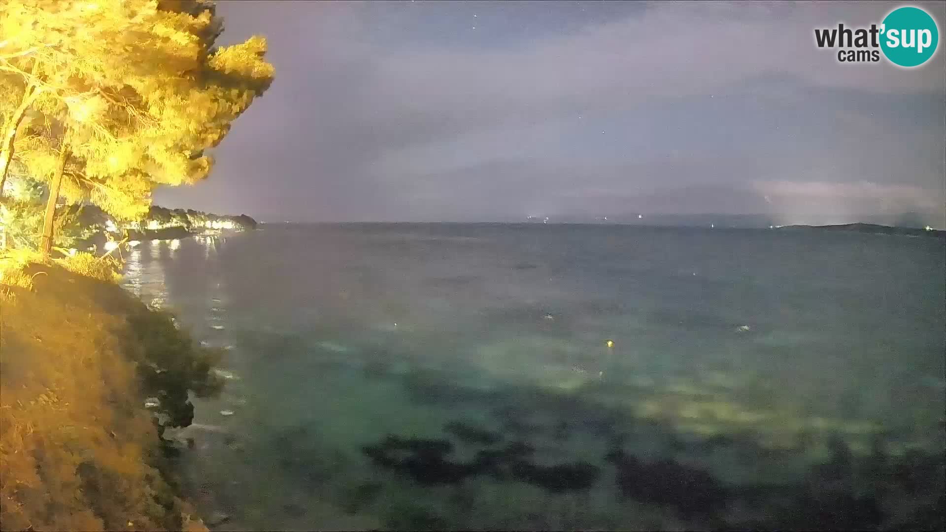 Web kamera Potočine Bol – Pogled uživo na plažu Borak, otok Brač