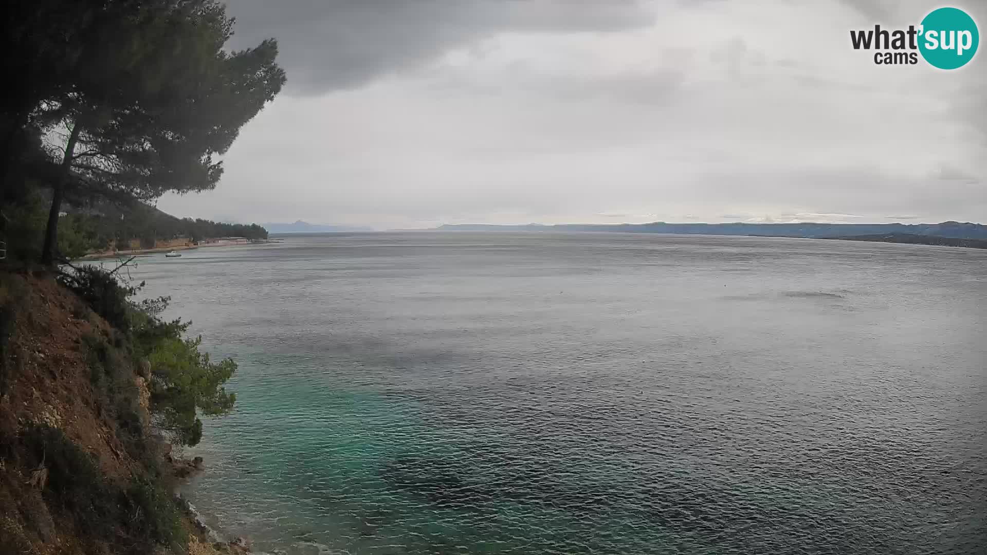 Web kamera Potočine Bol – Pogled uživo na plažu Borak, otok Brač