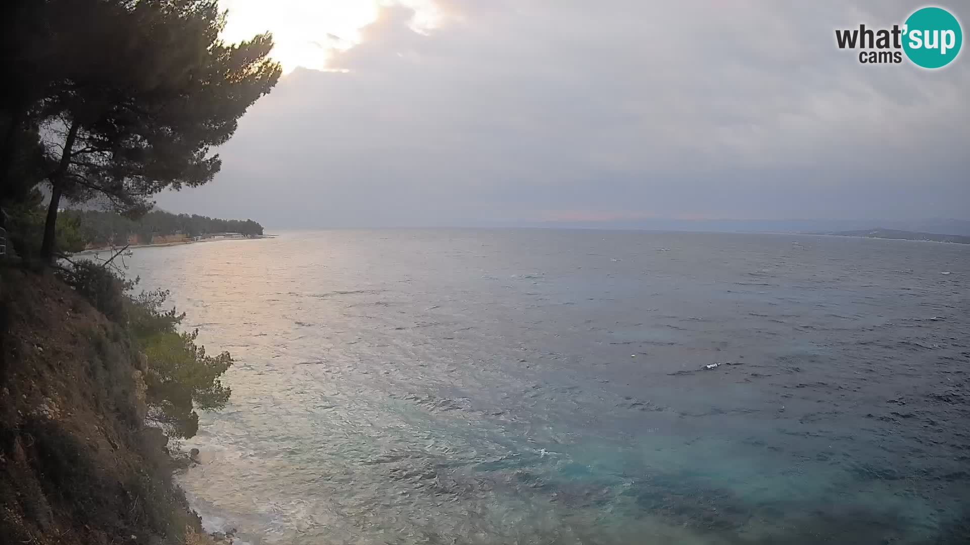 Webcam Spiaggia Potočine Bol – Vista live sulla spiaggia Borak, Isola di Brač
