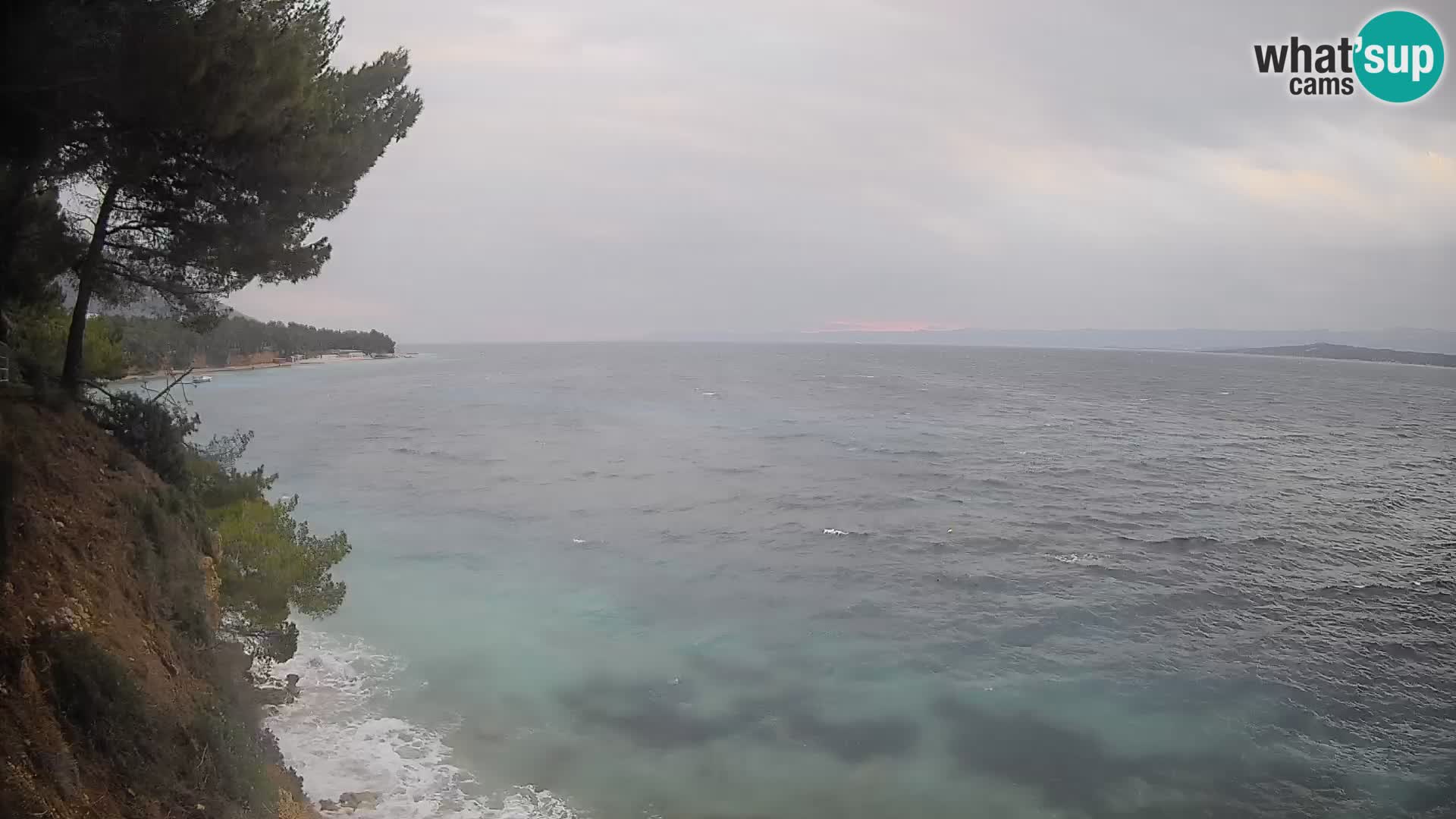 Web kamera Potočine Bol – Pogled uživo na plažu Borak, otok Brač