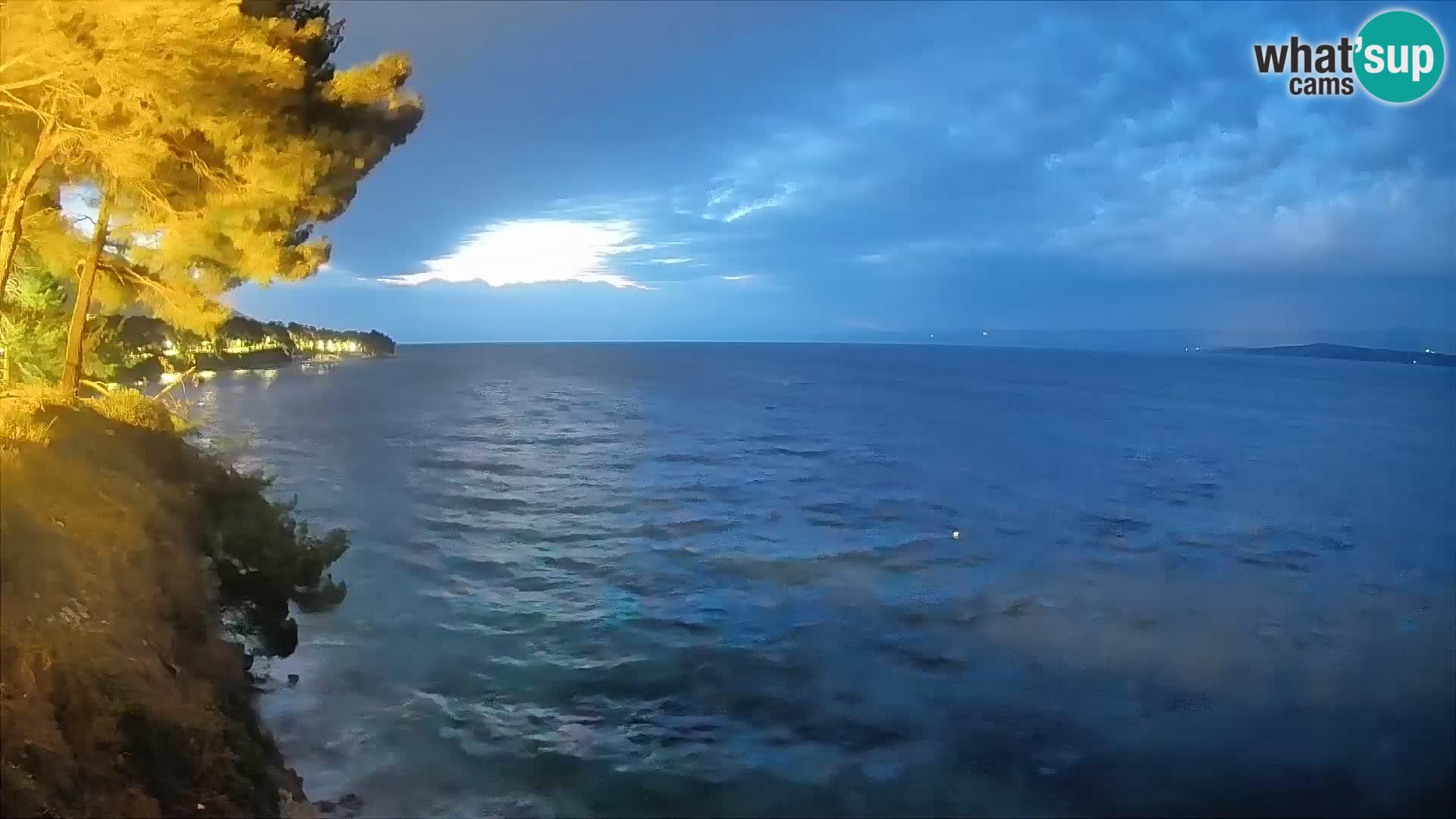 Web kamera Potočine Bol – Pogled uživo na plažu Borak, otok Brač