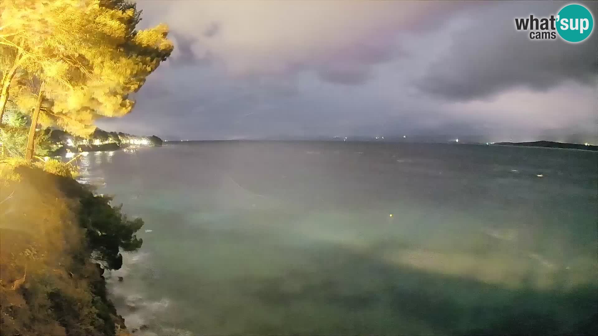 Webcam Spiaggia Potočine Bol – Vista live sulla spiaggia Borak, Isola di Brač