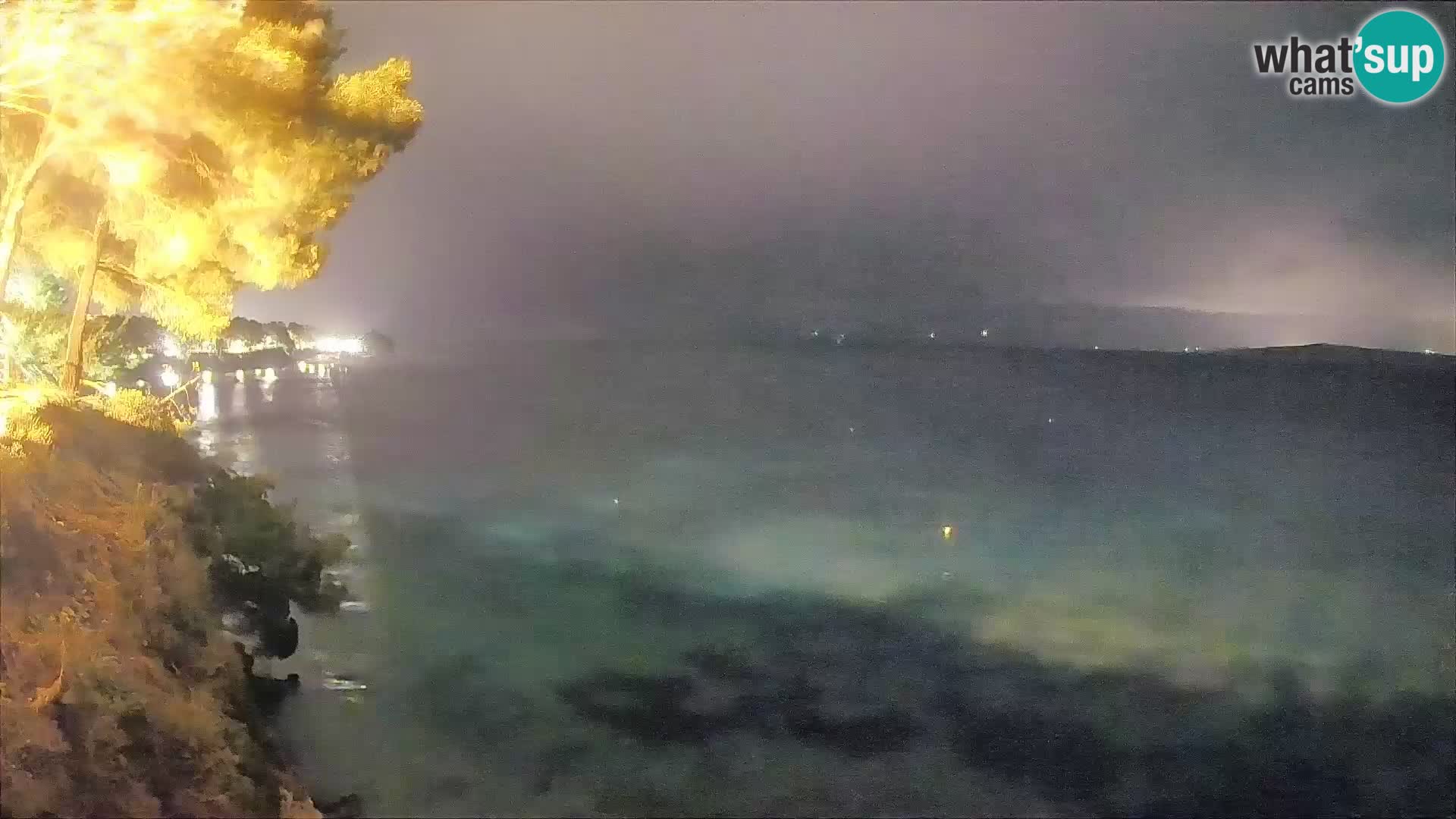 Web kamera Potočine Bol – Pogled uživo na plažu Borak, otok Brač