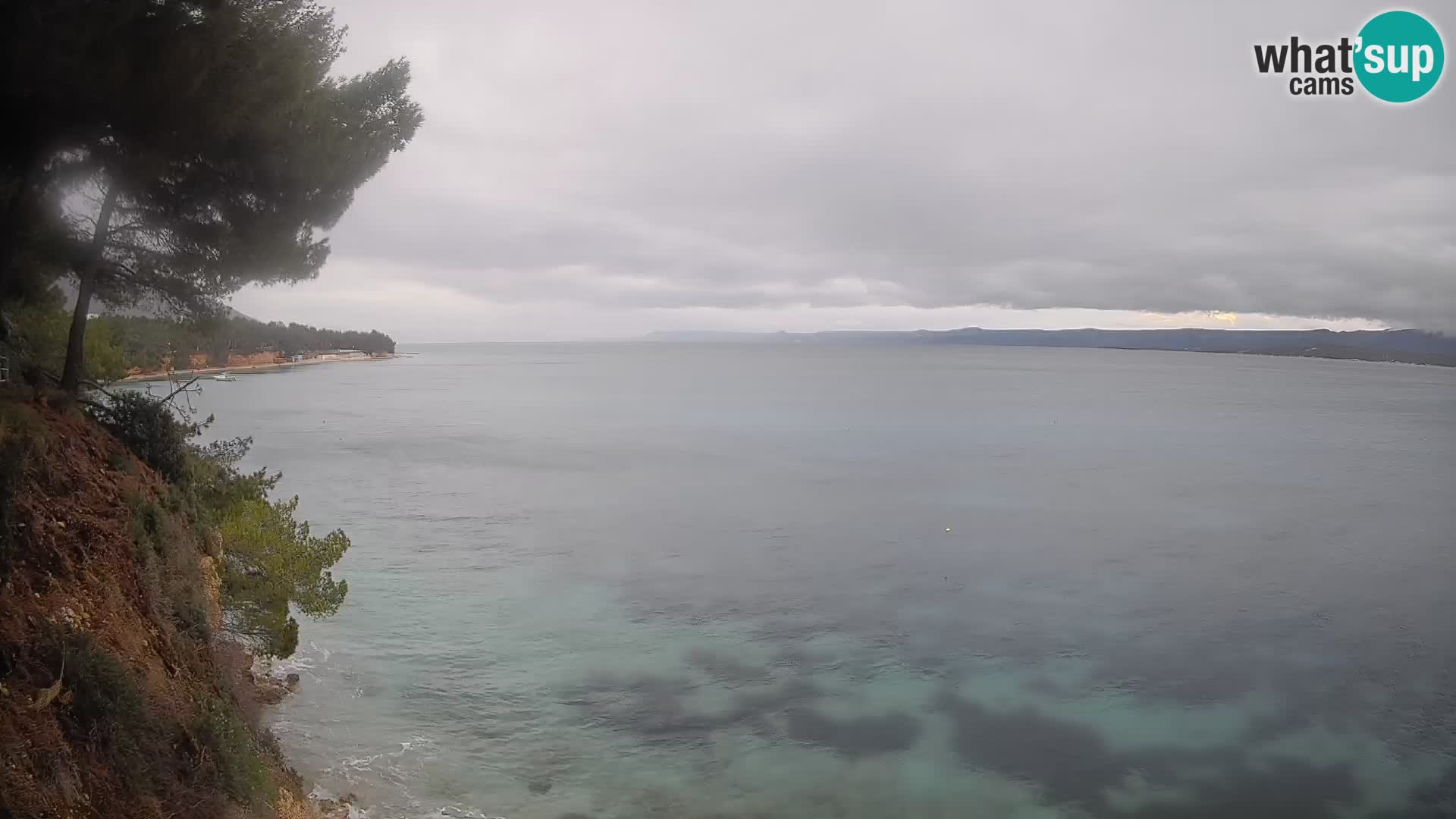 Web kamera Potočine Bol – Pogled uživo na plažu Borak, otok Brač