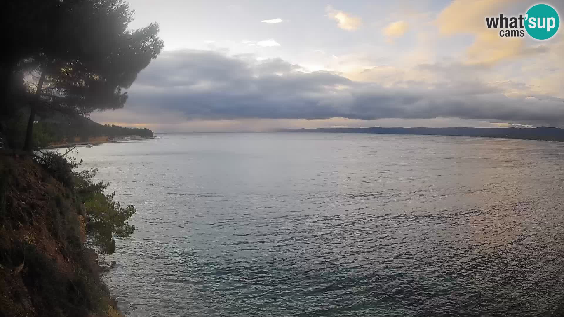Webcam Spiaggia Potočine Bol – Vista live sulla spiaggia Borak, Isola di Brač