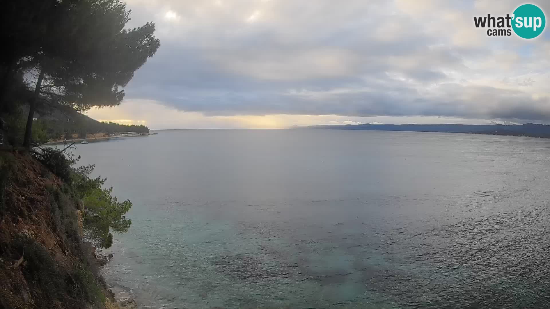 Webcam Spiaggia Potočine Bol – Vista live sulla spiaggia Borak, Isola di Brač
