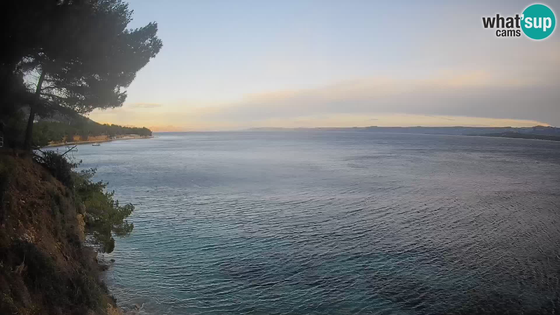 Webcam Spiaggia Potočine Bol – Vista live sulla spiaggia Borak, Isola di Brač