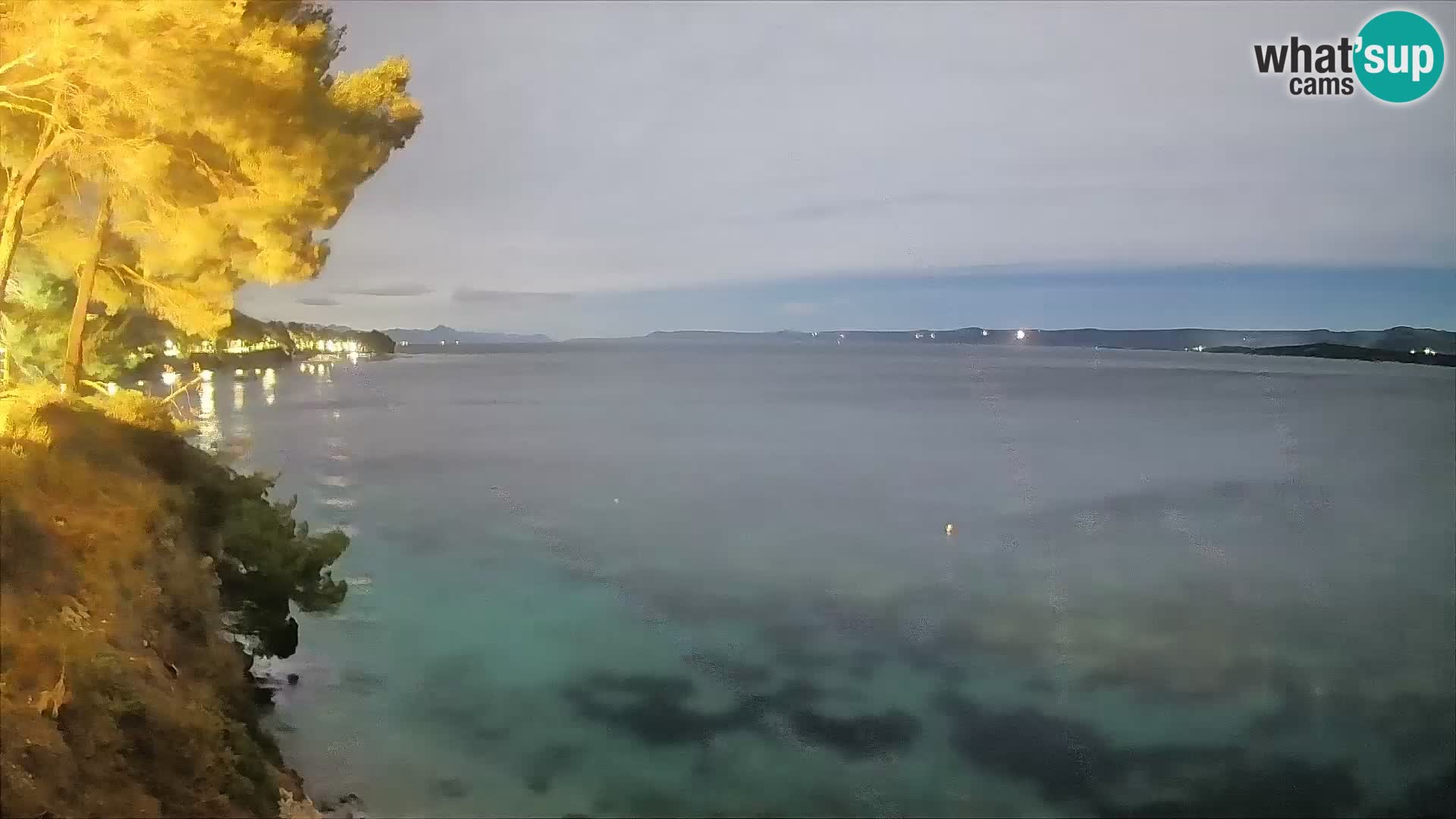 Webcam Spiaggia Potočine Bol – Vista live sulla spiaggia Borak, Isola di Brač