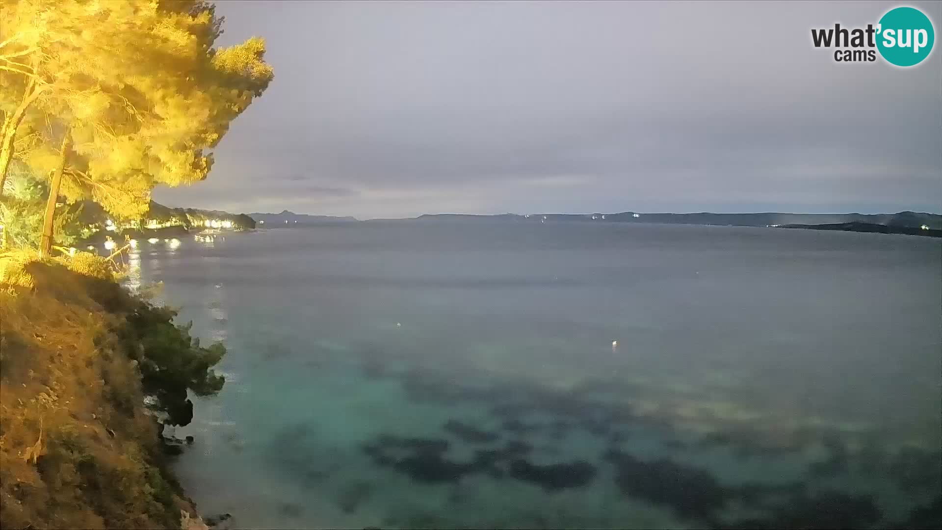 Web kamera Potočine Bol – Pogled uživo na plažu Borak, otok Brač