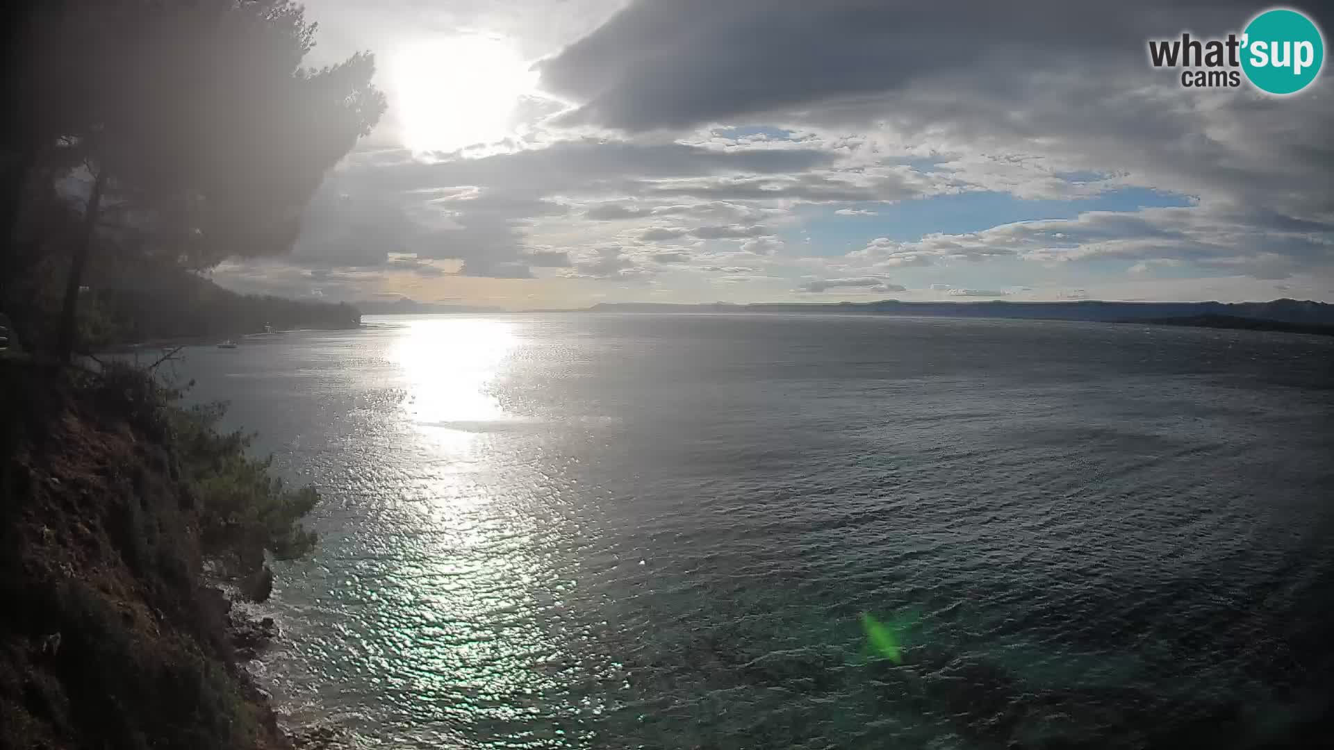 Web kamera Potočine Bol – Pogled uživo na plažu Borak, otok Brač