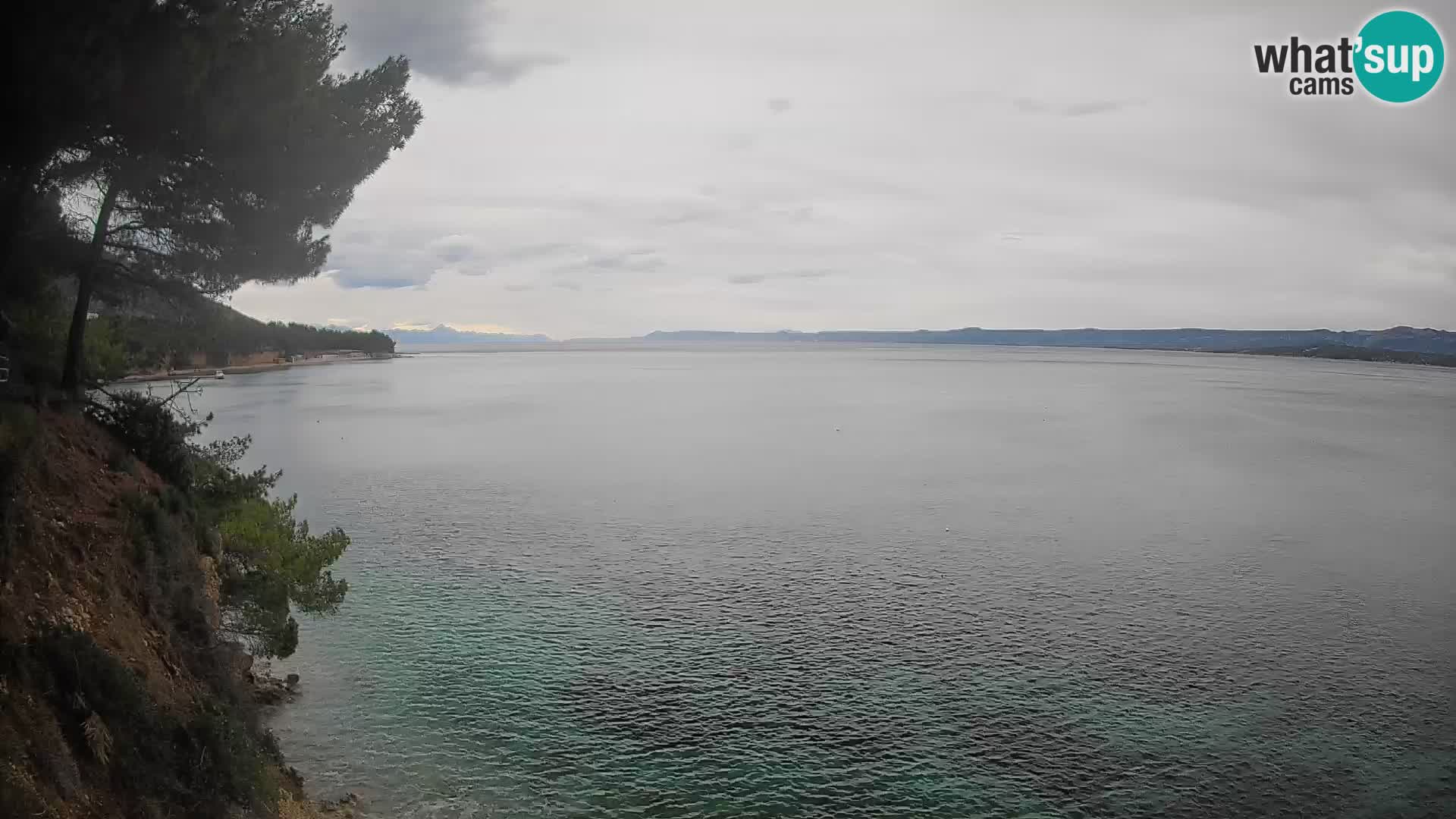 Web kamera Potočine Bol – Pogled uživo na plažu Borak, otok Brač