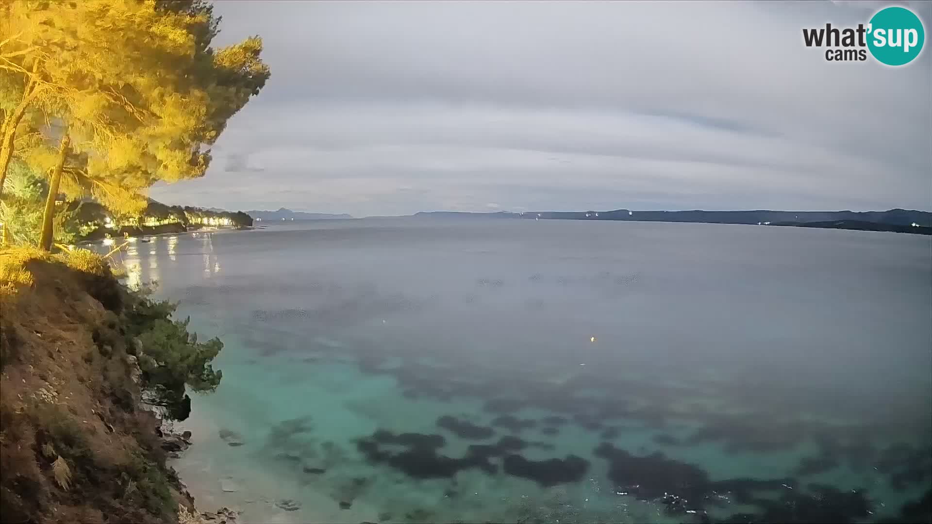 Webcam Spiaggia Potočine Bol – Vista live sulla spiaggia Borak, Isola di Brač