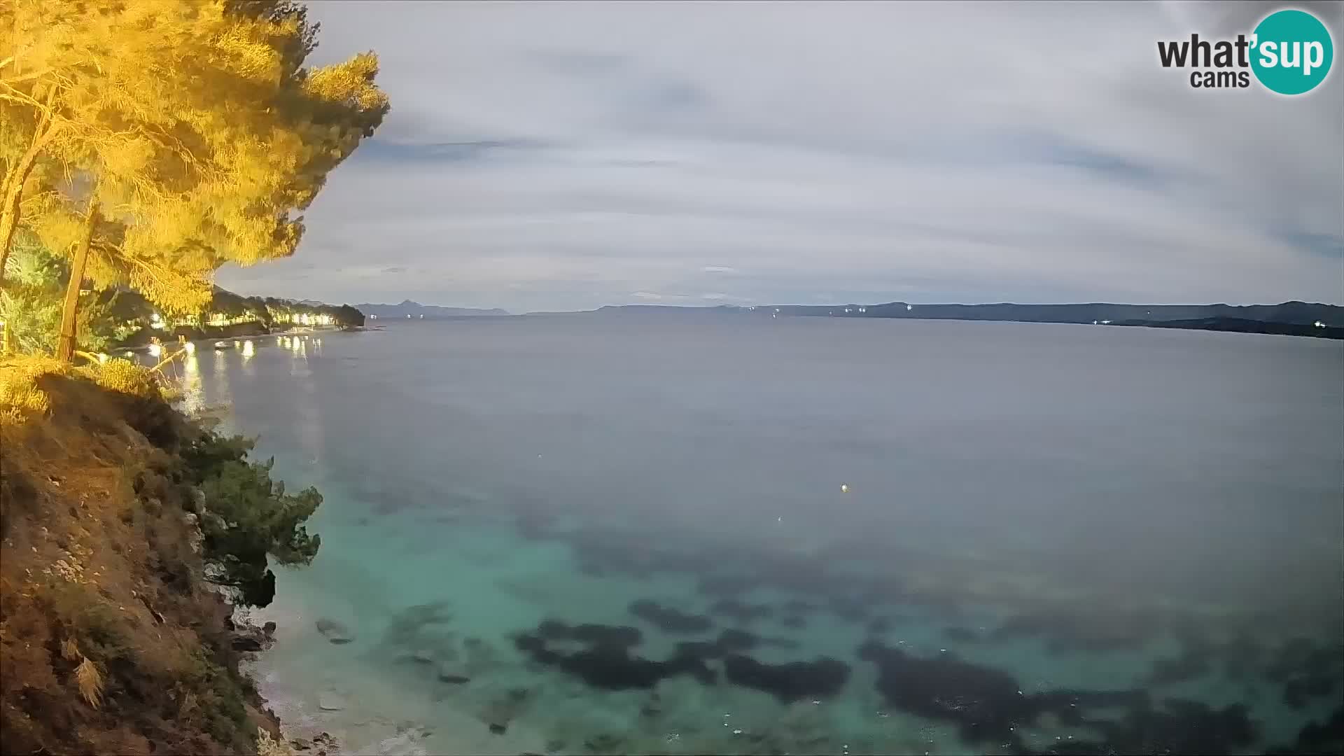 Webcam Spiaggia Potočine Bol – Vista live sulla spiaggia Borak, Isola di Brač