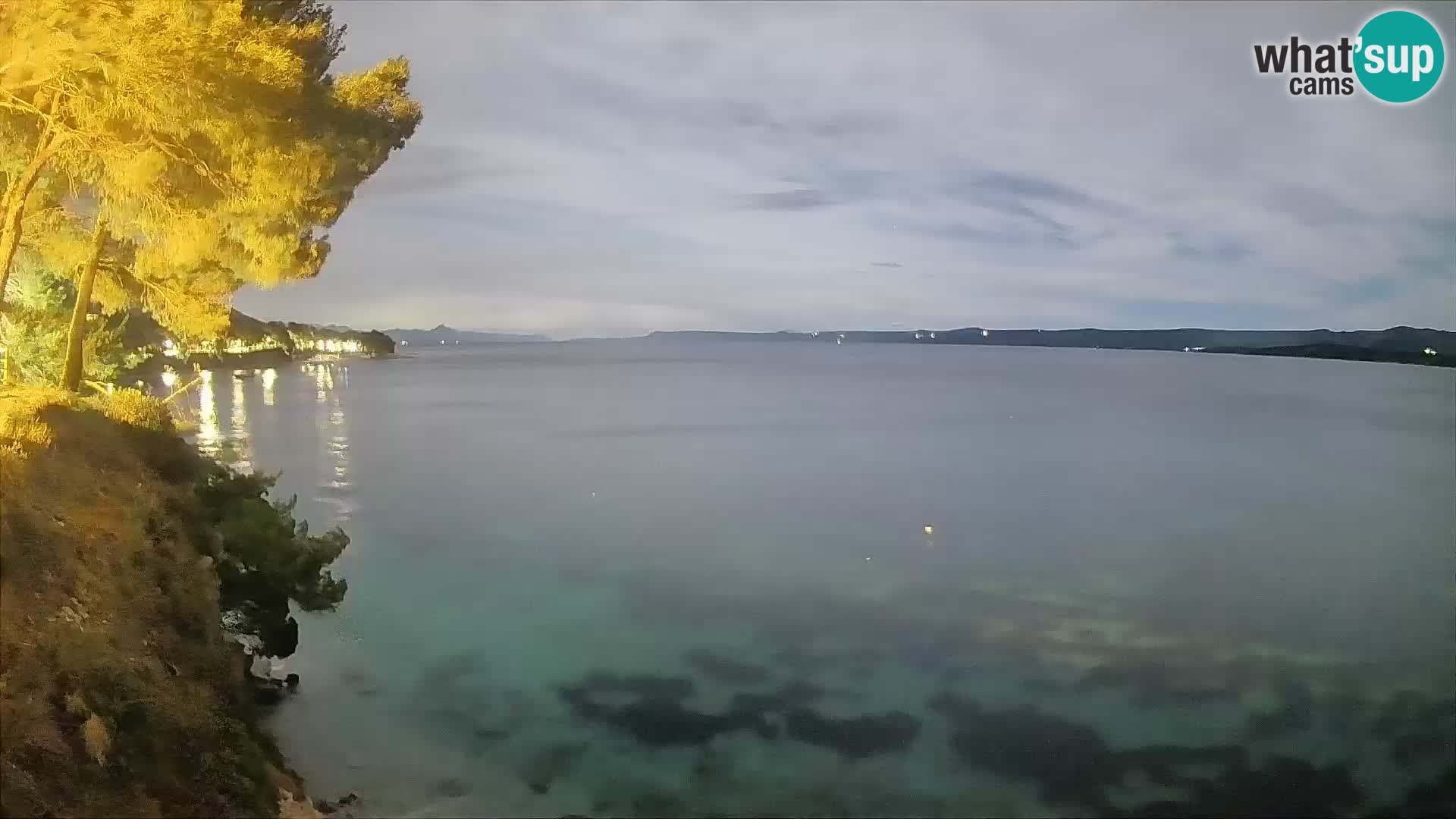 Webcam Spiaggia Potočine Bol – Vista live sulla spiaggia Borak, Isola di Brač