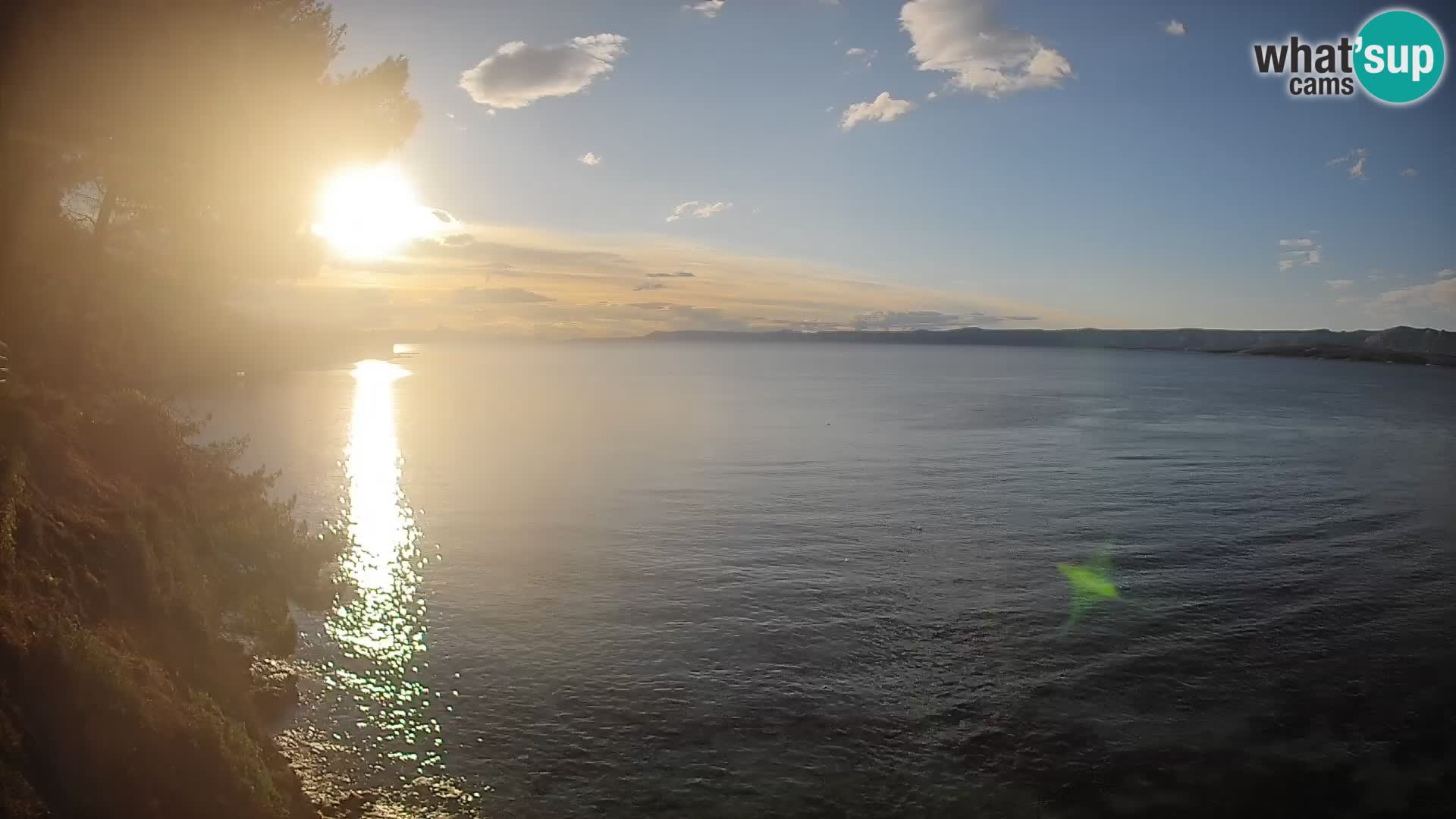 Spletna kamera Plaža Potočine Bol – Pogled v živo na plažo Borak, otok Brač