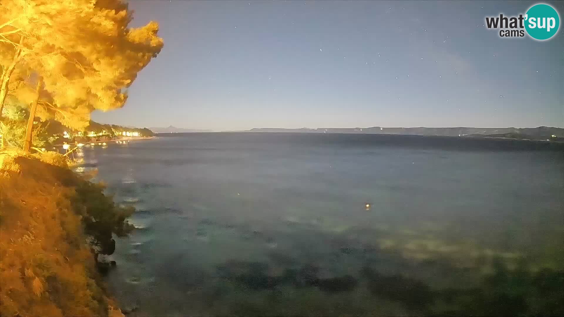 Web kamera Potočine Bol – Pogled uživo na plažu Borak, otok Brač