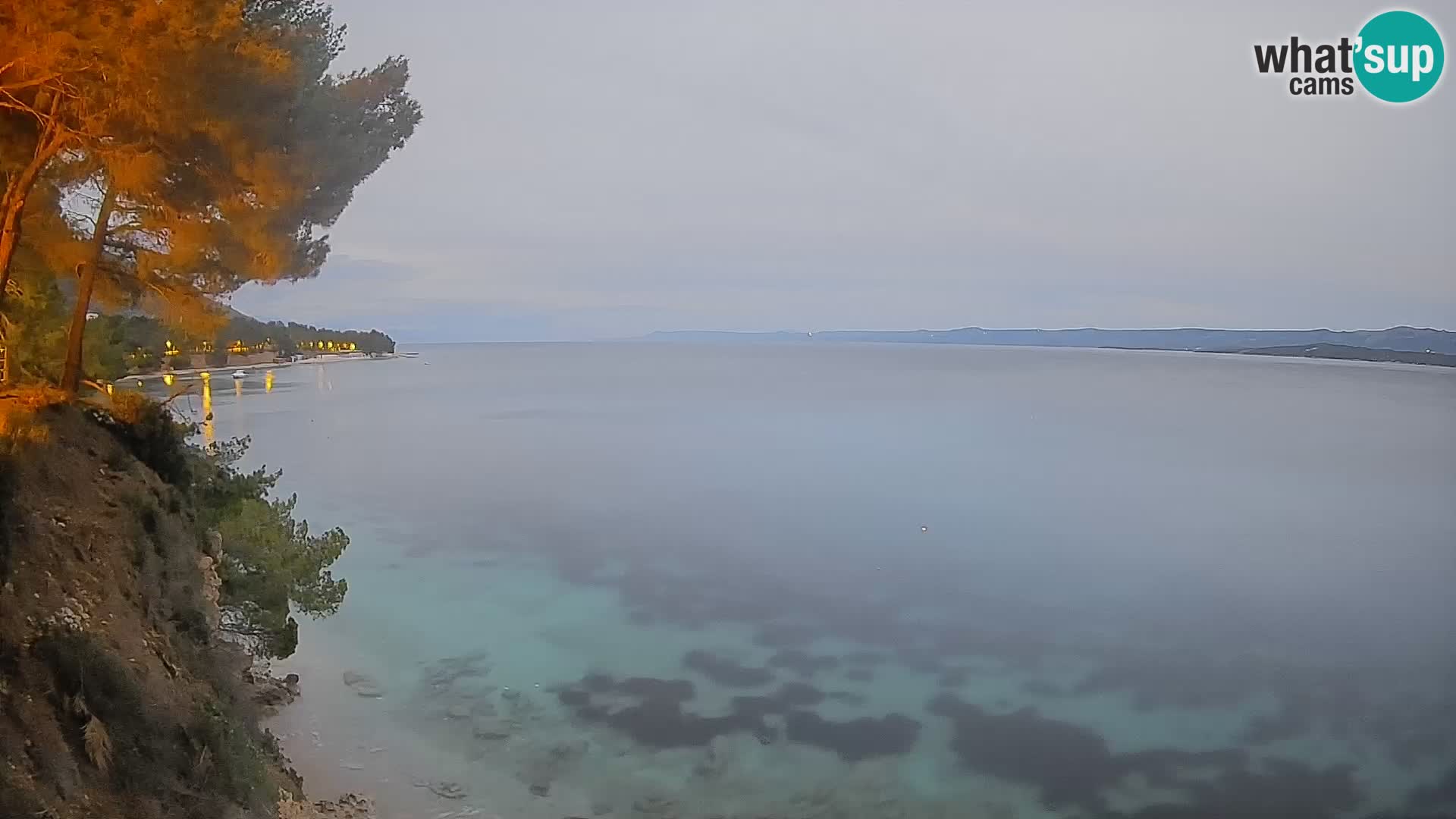Webcam Spiaggia Potočine Bol – Vista live sulla spiaggia Borak, Isola di Brač