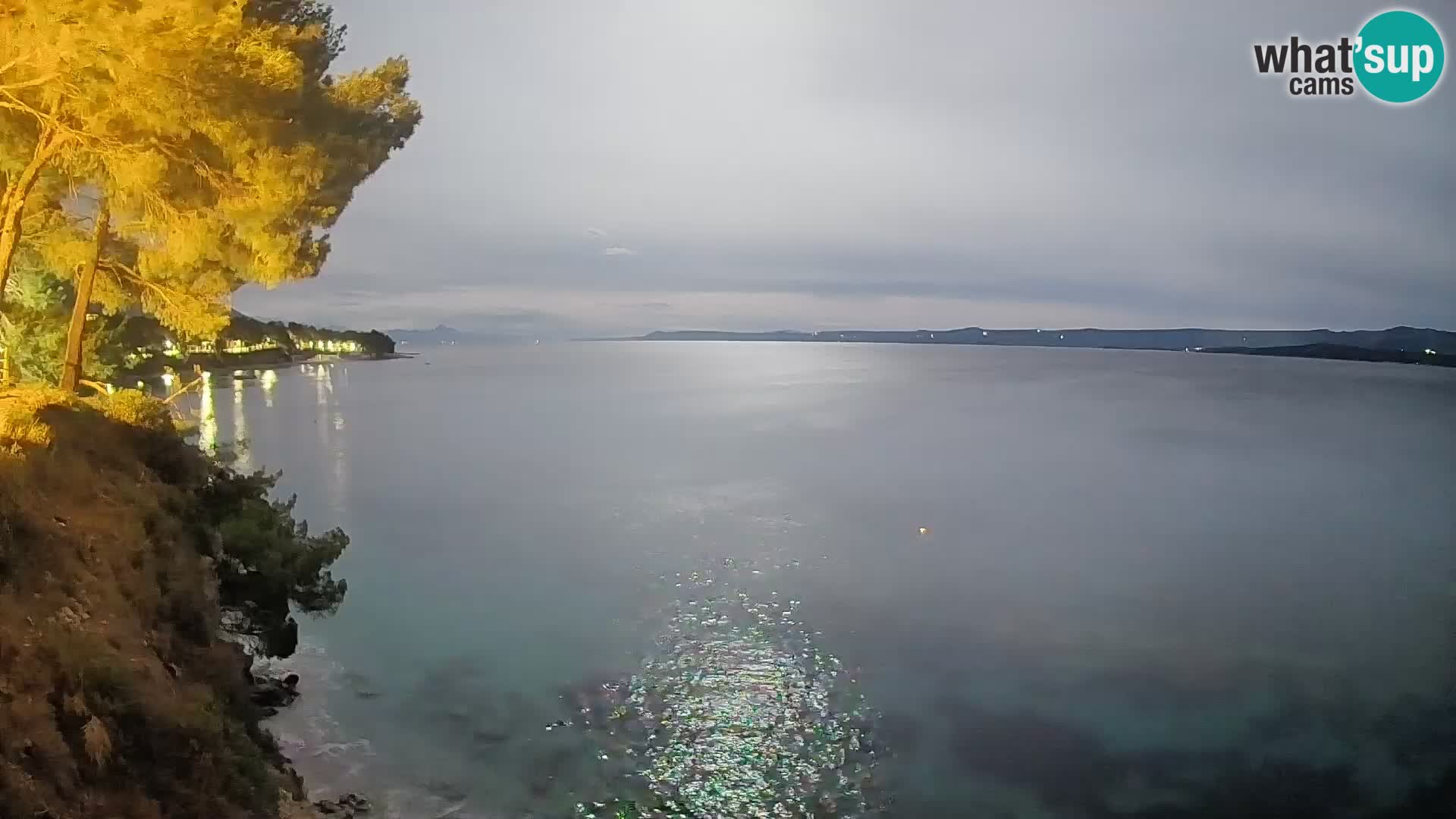 Web kamera Potočine Bol – Pogled uživo na plažu Borak, otok Brač