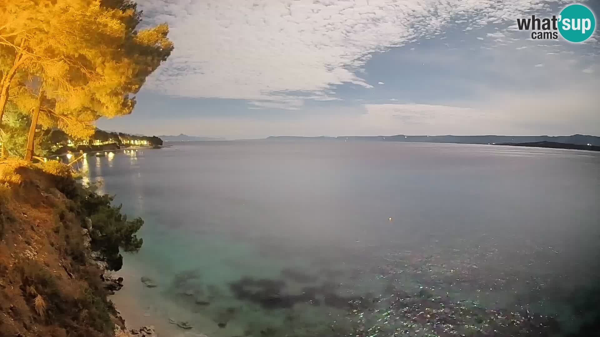 Webcam Spiaggia Potočine Bol – Vista live sulla spiaggia Borak, Isola di Brač