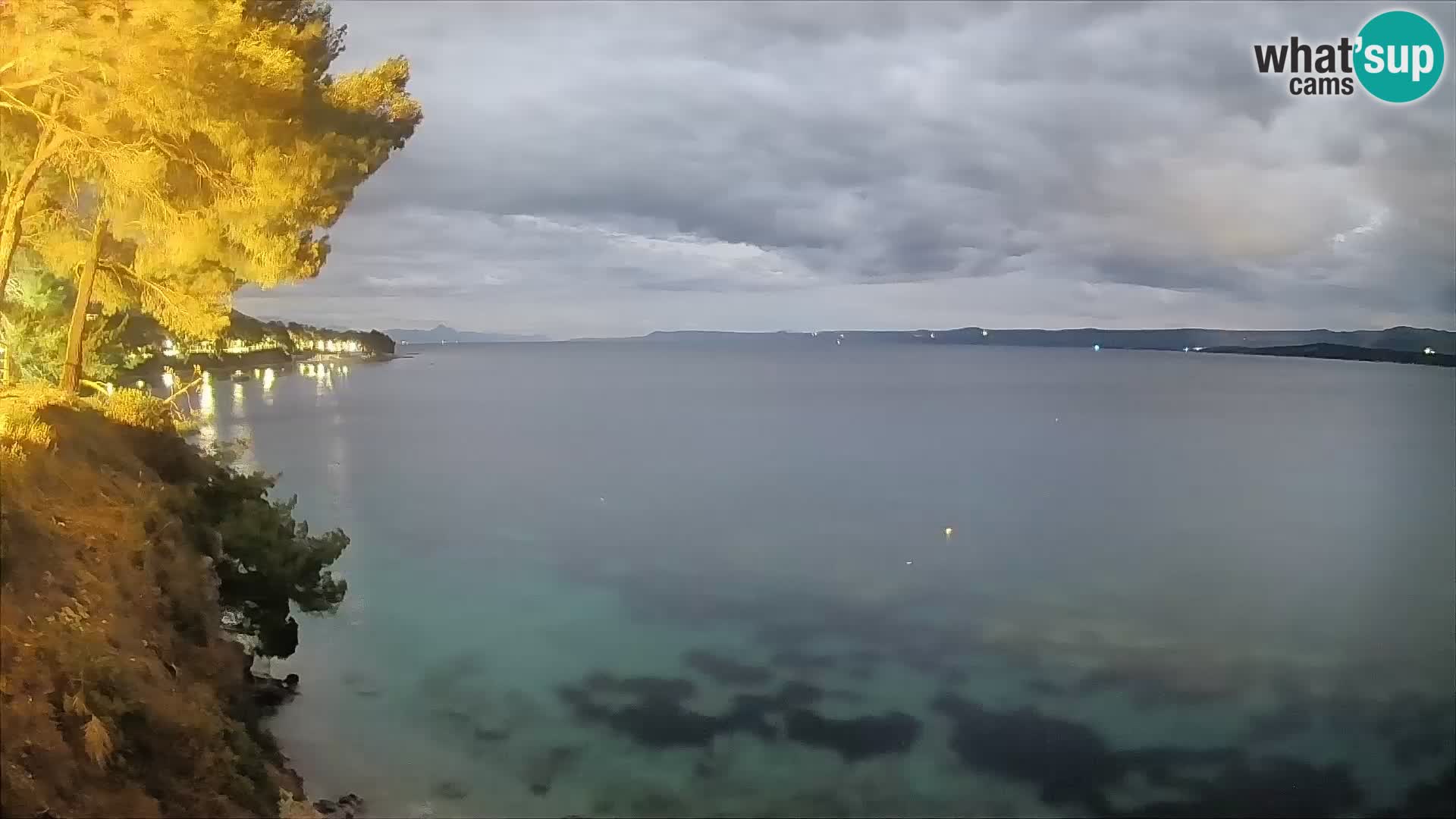 Web kamera Potočine Bol – Pogled uživo na plažu Borak, otok Brač