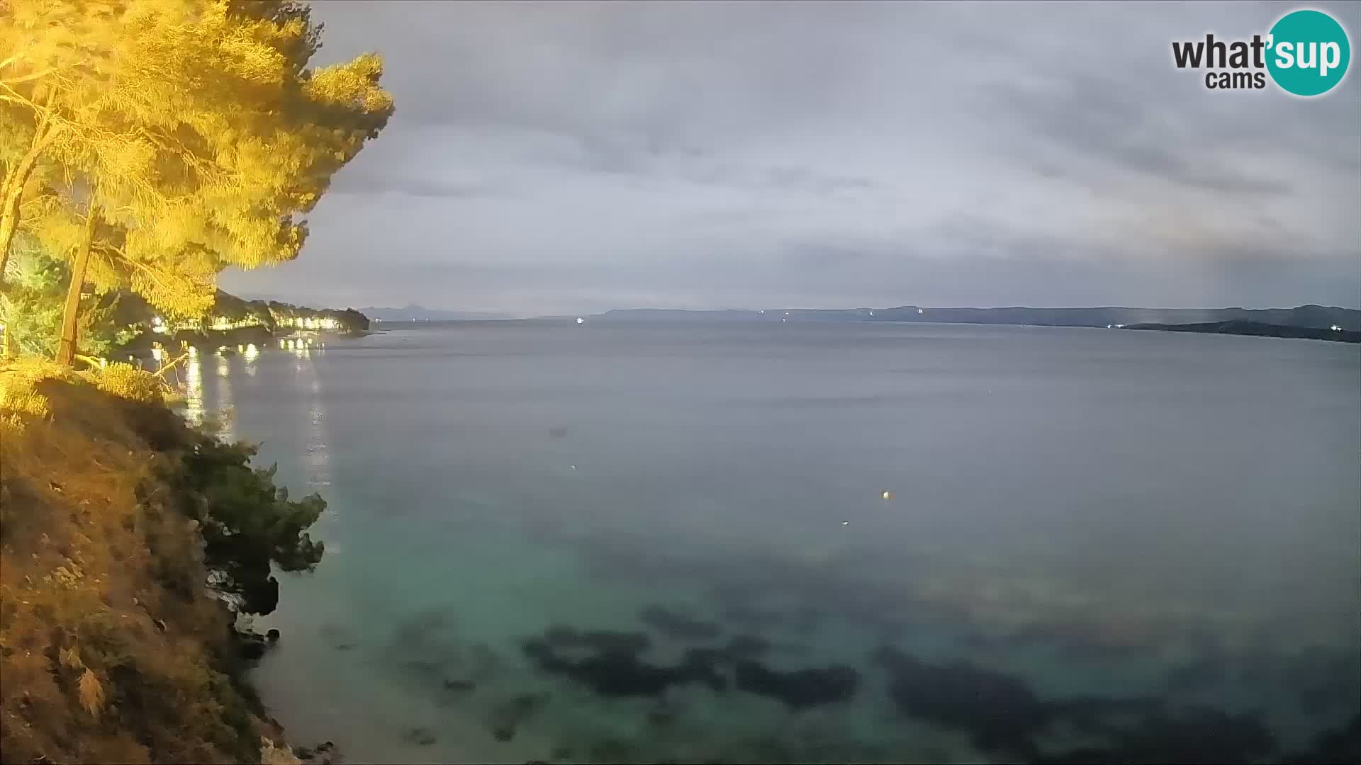 Webcam Spiaggia Potočine Bol – Vista live sulla spiaggia Borak, Isola di Brač