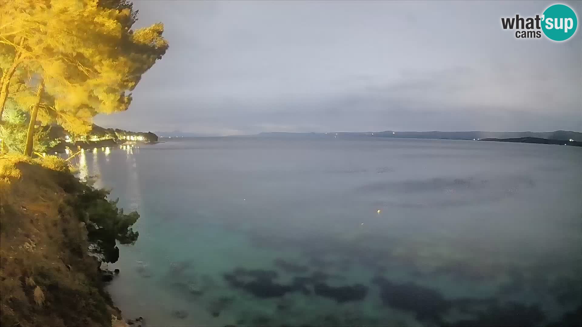 Webcam Spiaggia Potočine Bol – Vista live sulla spiaggia Borak, Isola di Brač