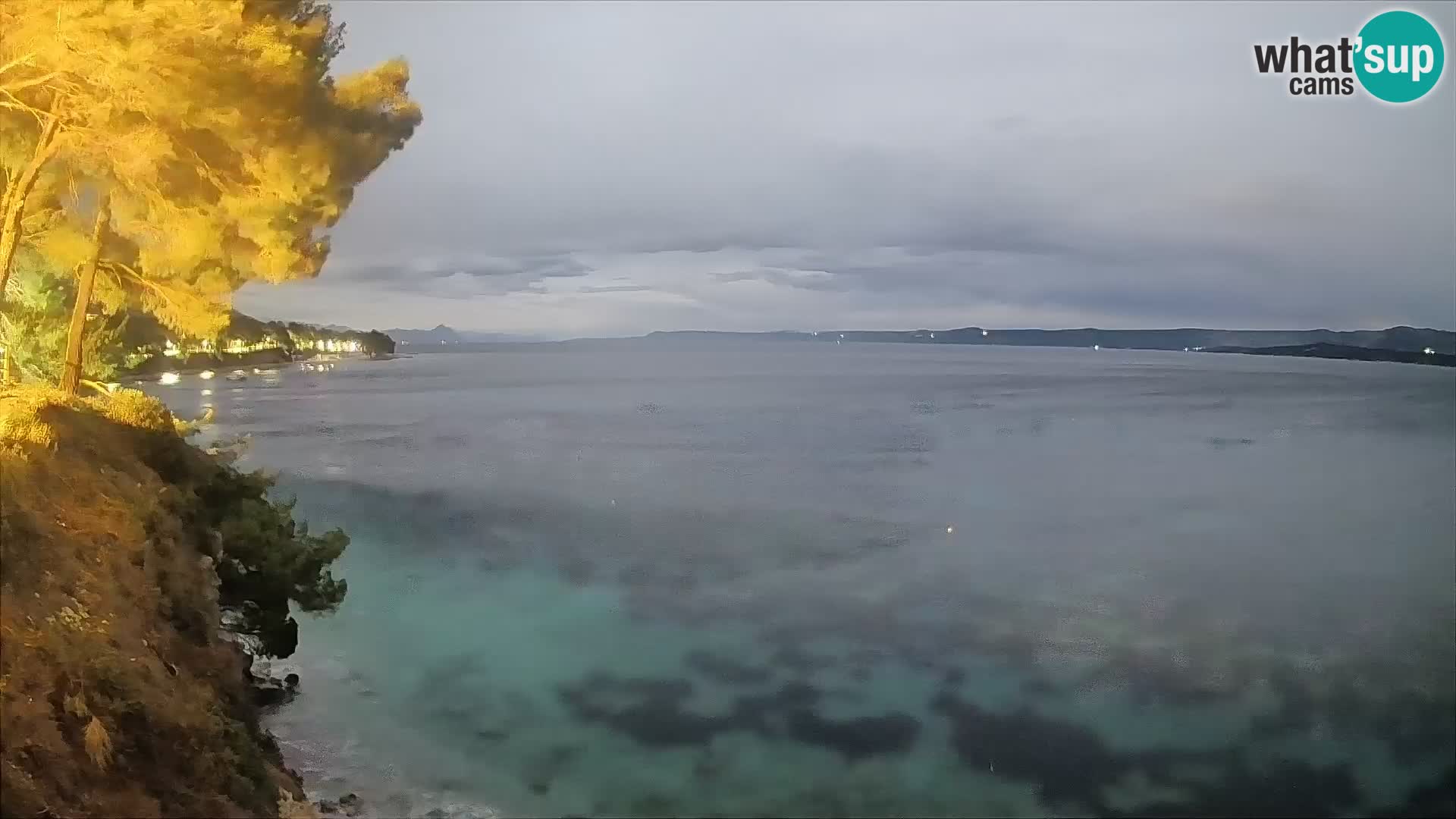 Webcam Spiaggia Potočine Bol – Vista live sulla spiaggia Borak, Isola di Brač