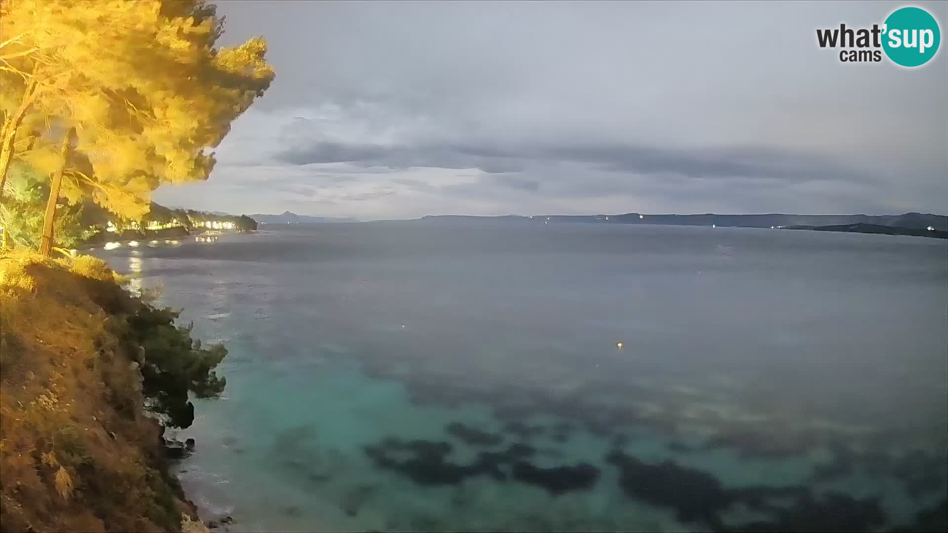 Webcam Spiaggia Potočine Bol – Vista live sulla spiaggia Borak, Isola di Brač