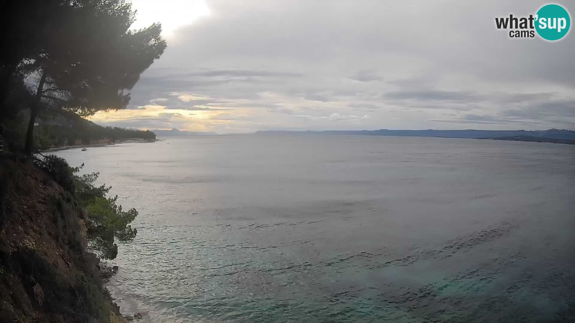 Webcam Spiaggia Potočine Bol – Vista live sulla spiaggia Borak, Isola di Brač