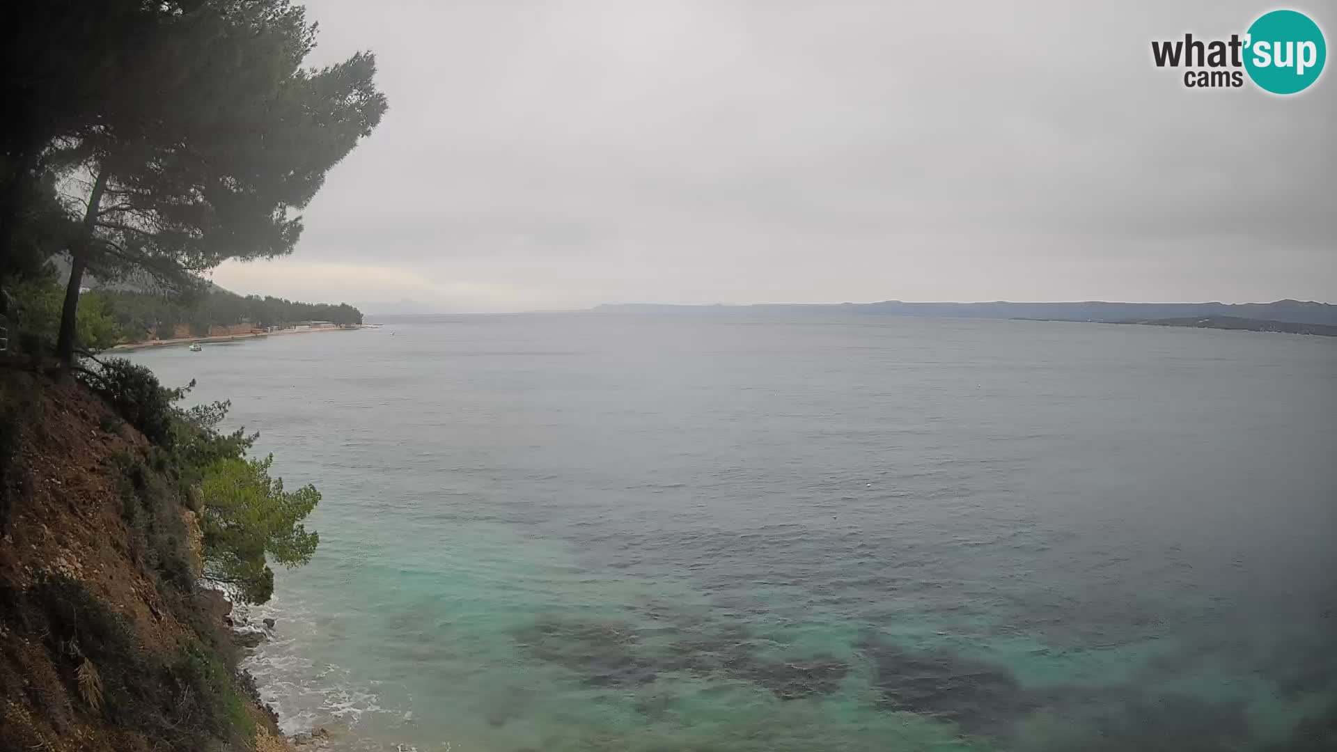 Spletna kamera Plaža Potočine Bol – Pogled v živo na plažo Borak, otok Brač