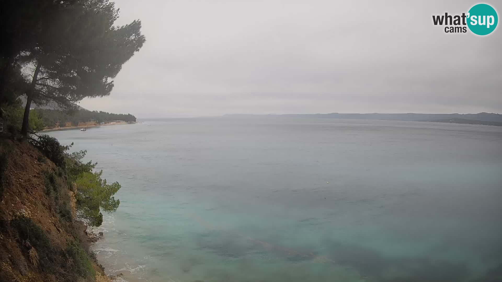 Spletna kamera Plaža Potočine Bol – Pogled v živo na plažo Borak, otok Brač