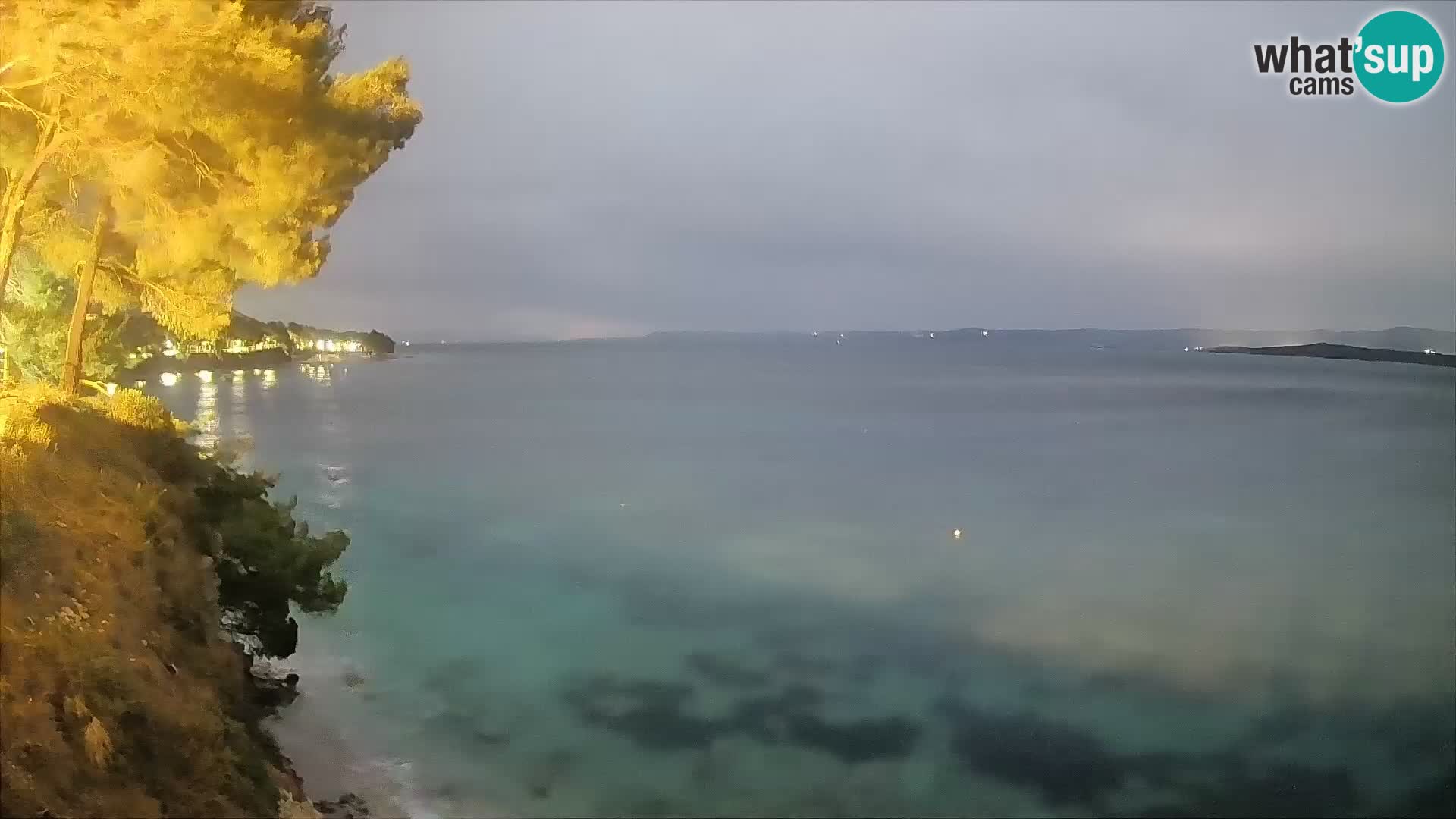 Web kamera Potočine Bol – Pogled uživo na plažu Borak, otok Brač