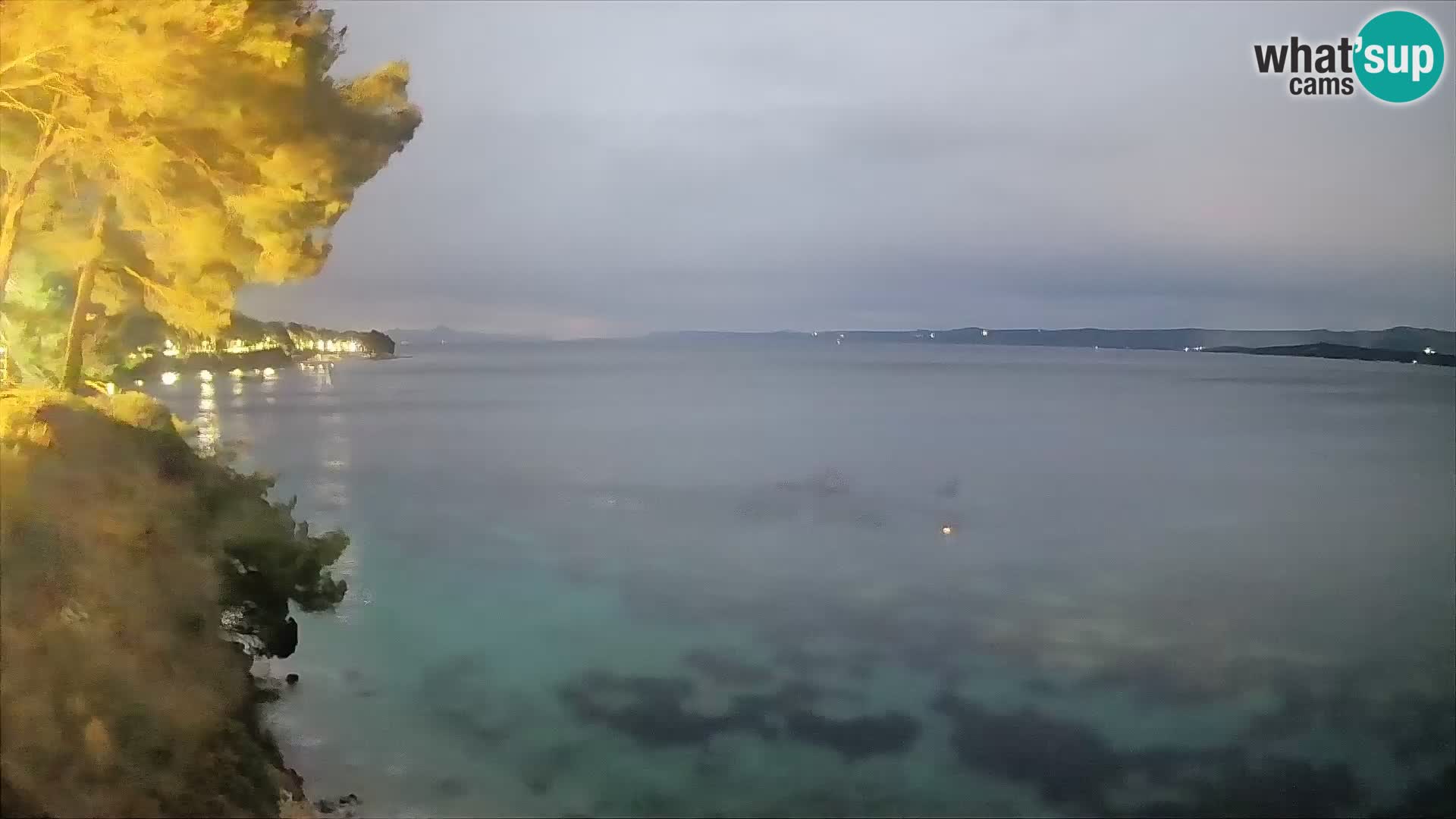 Webcam Spiaggia Potočine Bol – Vista live sulla spiaggia Borak, Isola di Brač