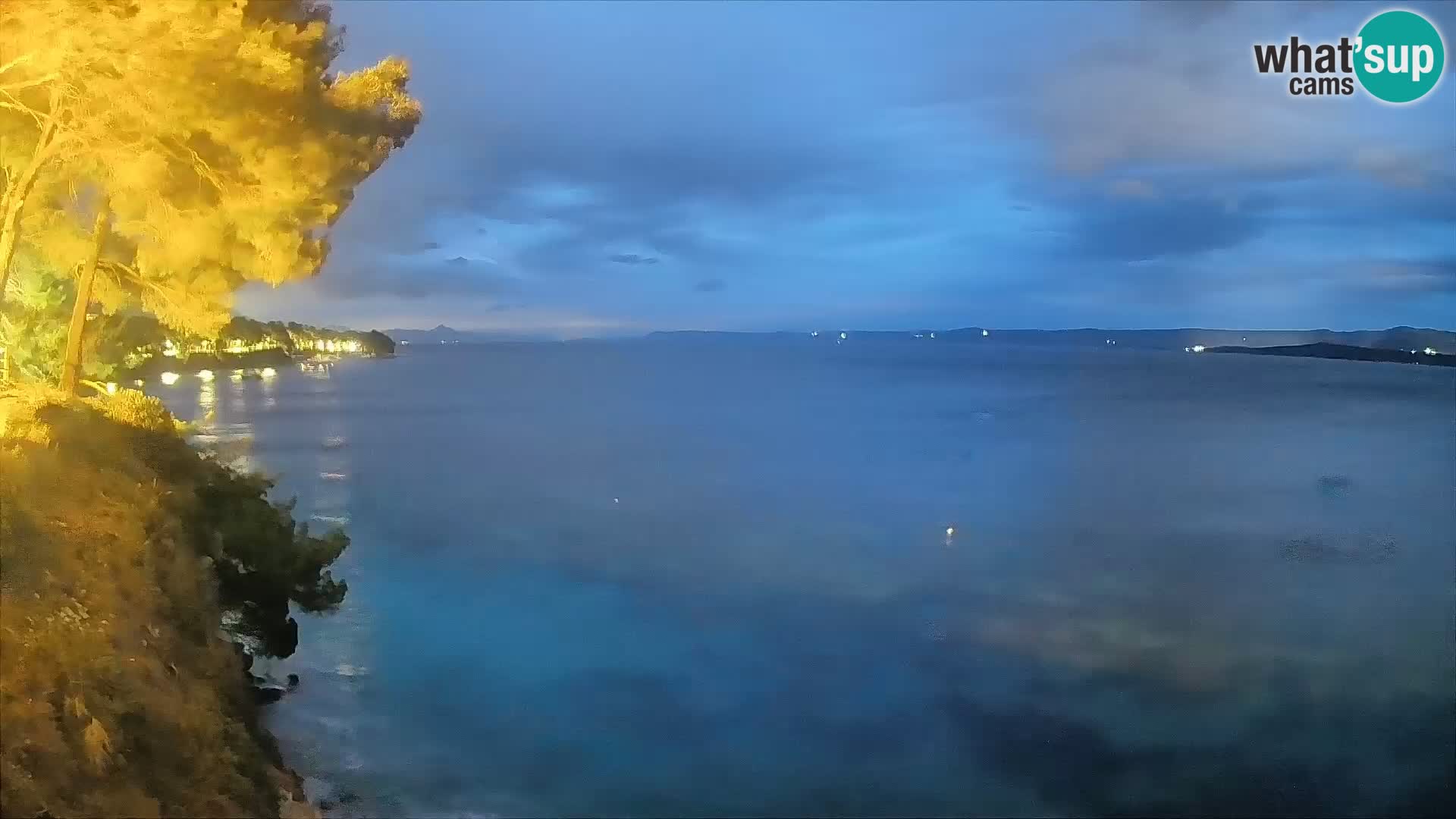 Web kamera Potočine Bol – Pogled uživo na plažu Borak, otok Brač