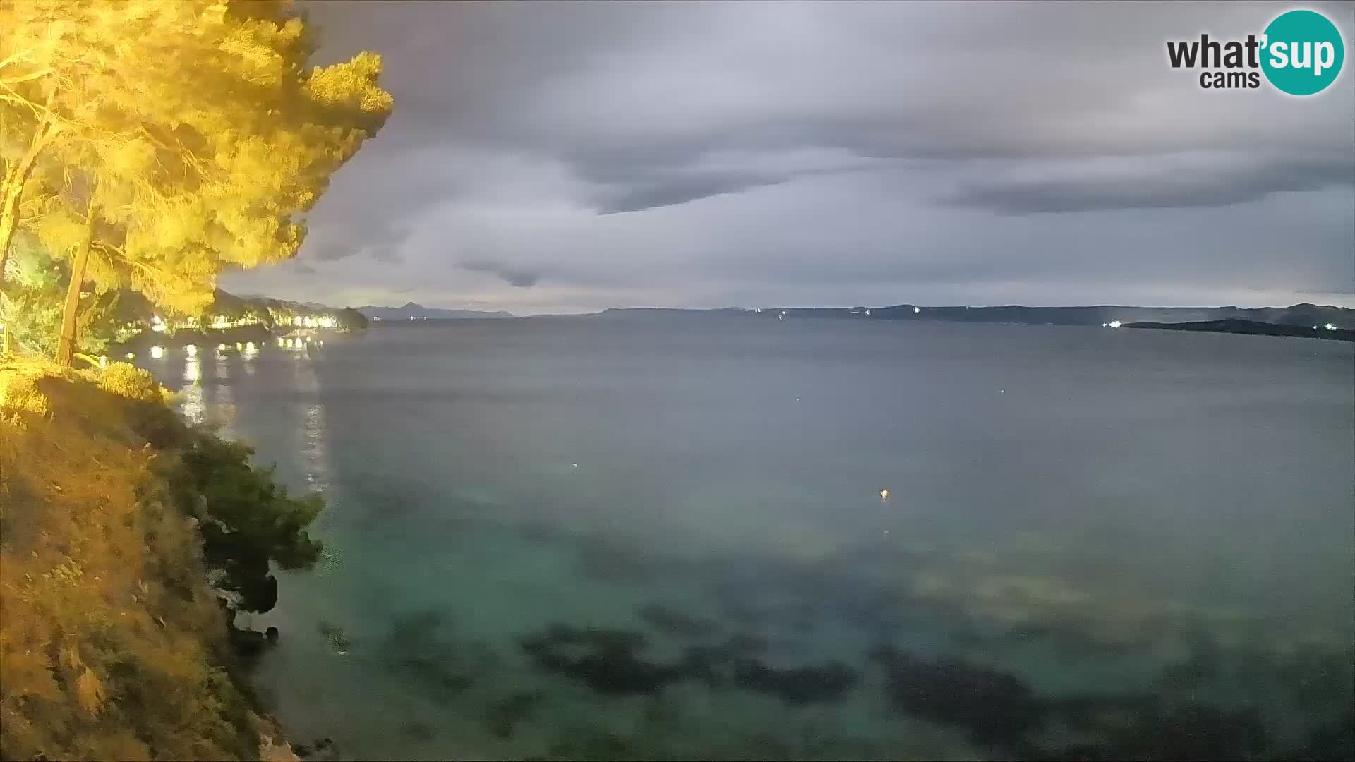 Webcam Spiaggia Potočine Bol – Vista live sulla spiaggia Borak, Isola di Brač