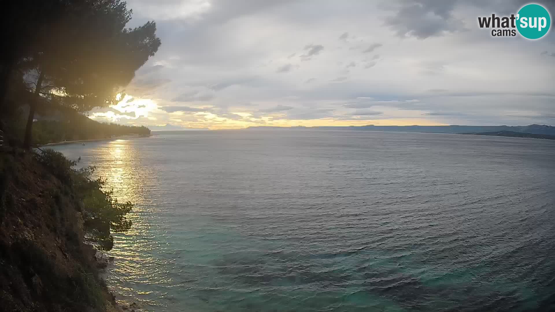 Web kamera Potočine Bol – Pogled uživo na plažu Borak, otok Brač