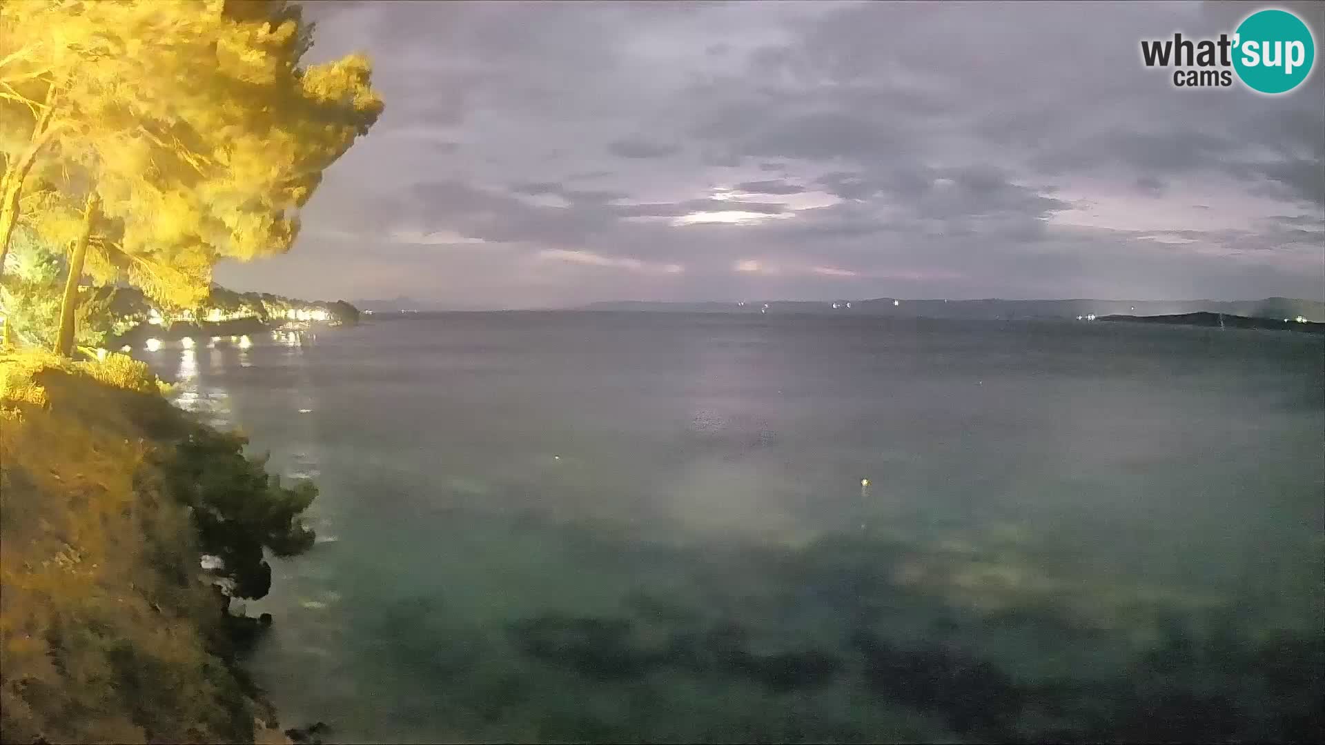 Web kamera Potočine Bol – Pogled uživo na plažu Borak, otok Brač