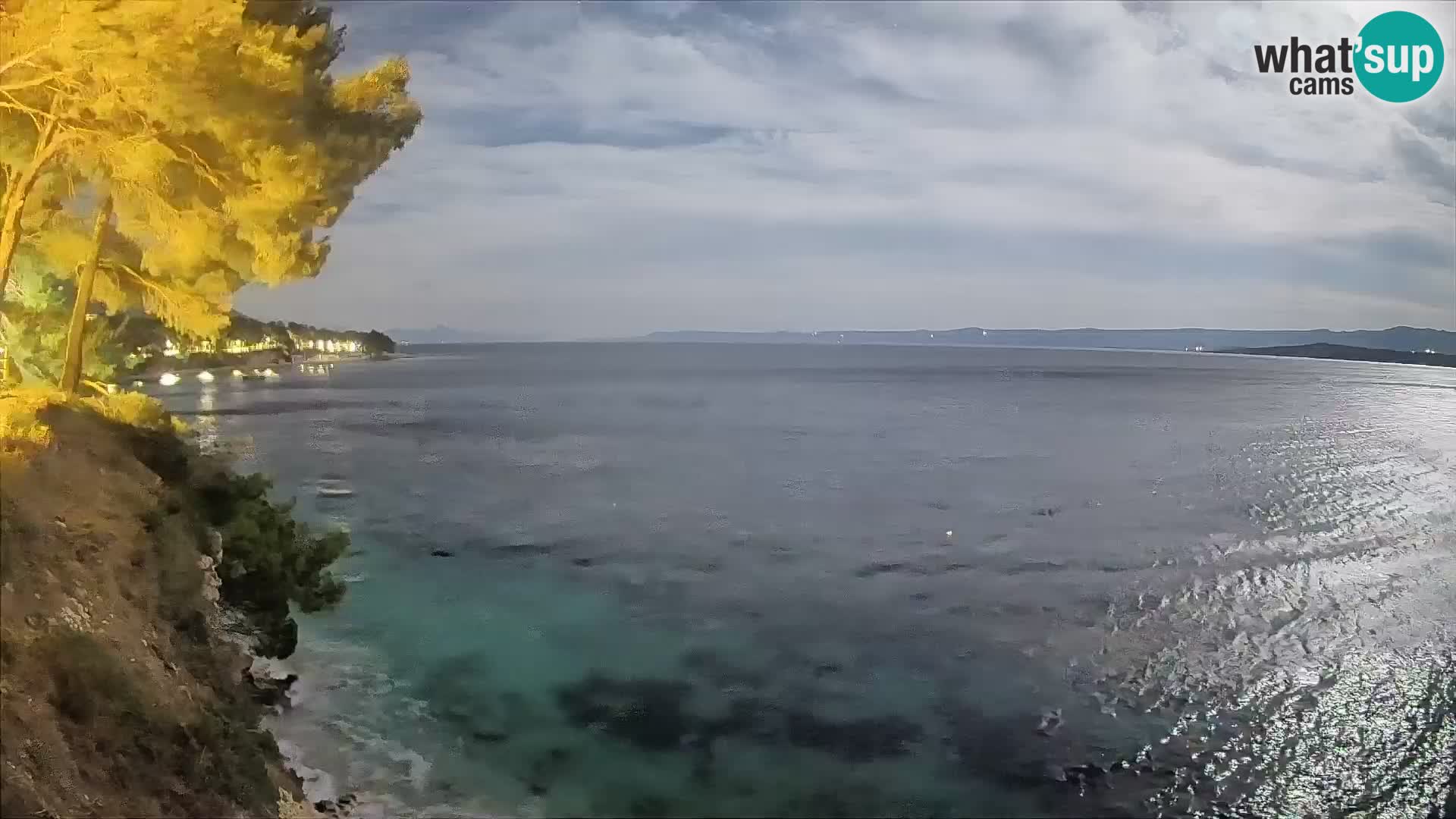 Webcam Spiaggia Potočine Bol – Vista live sulla spiaggia Borak, Isola di Brač
