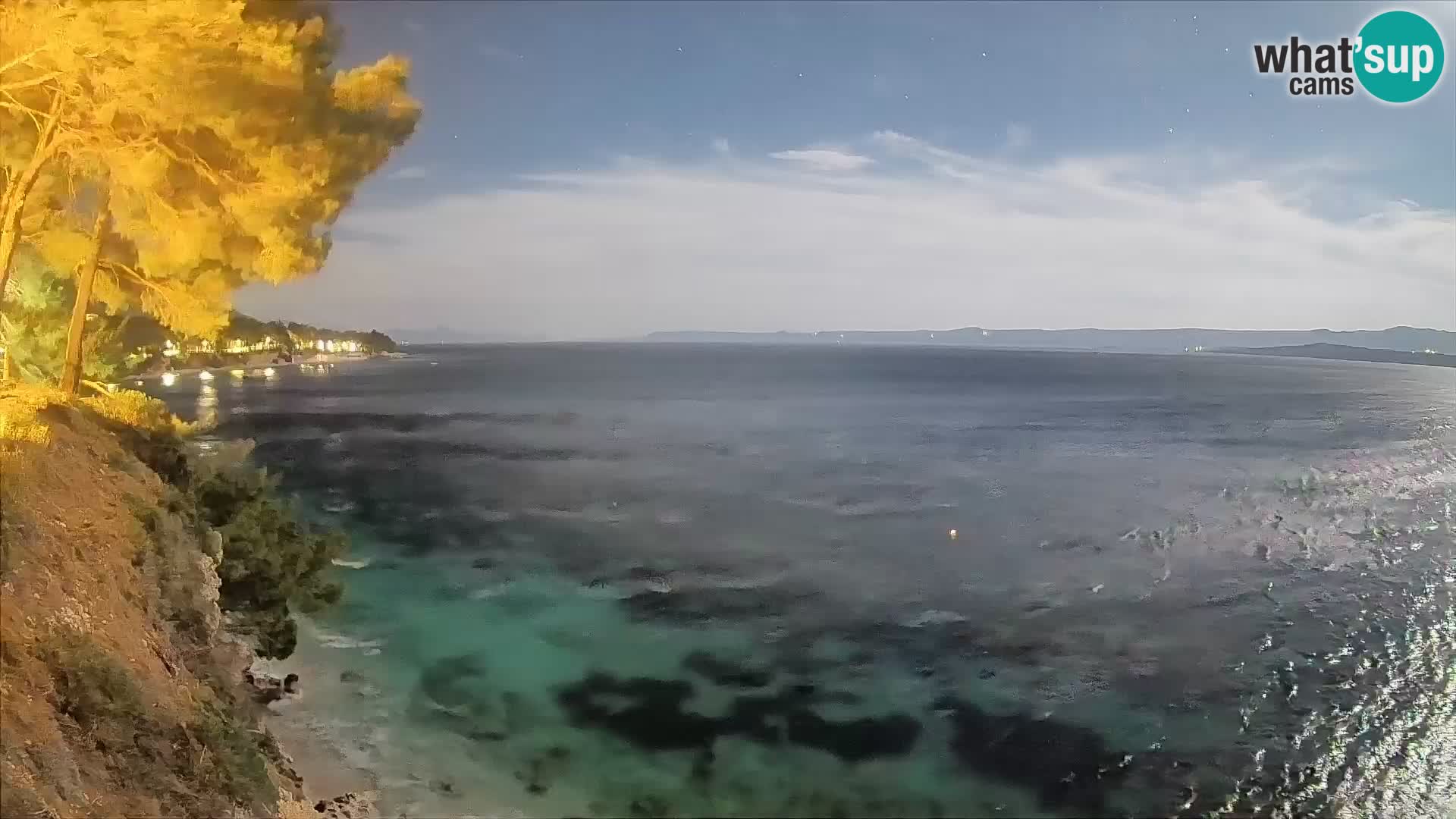 Web kamera Potočine Bol – Pogled uživo na plažu Borak, otok Brač