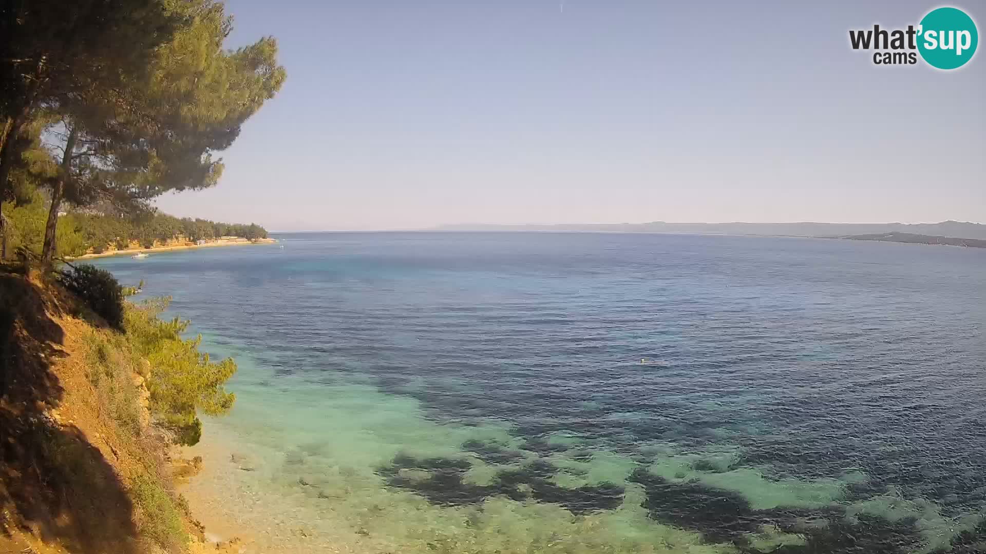 Spletna kamera Plaža Potočine Bol – Pogled v živo na plažo Borak, otok Brač