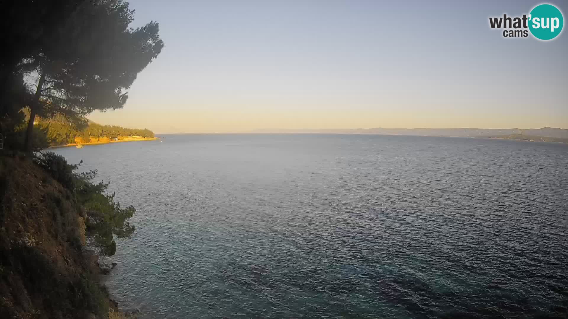 Web kamera Potočine Bol – Pogled uživo na plažu Borak, otok Brač