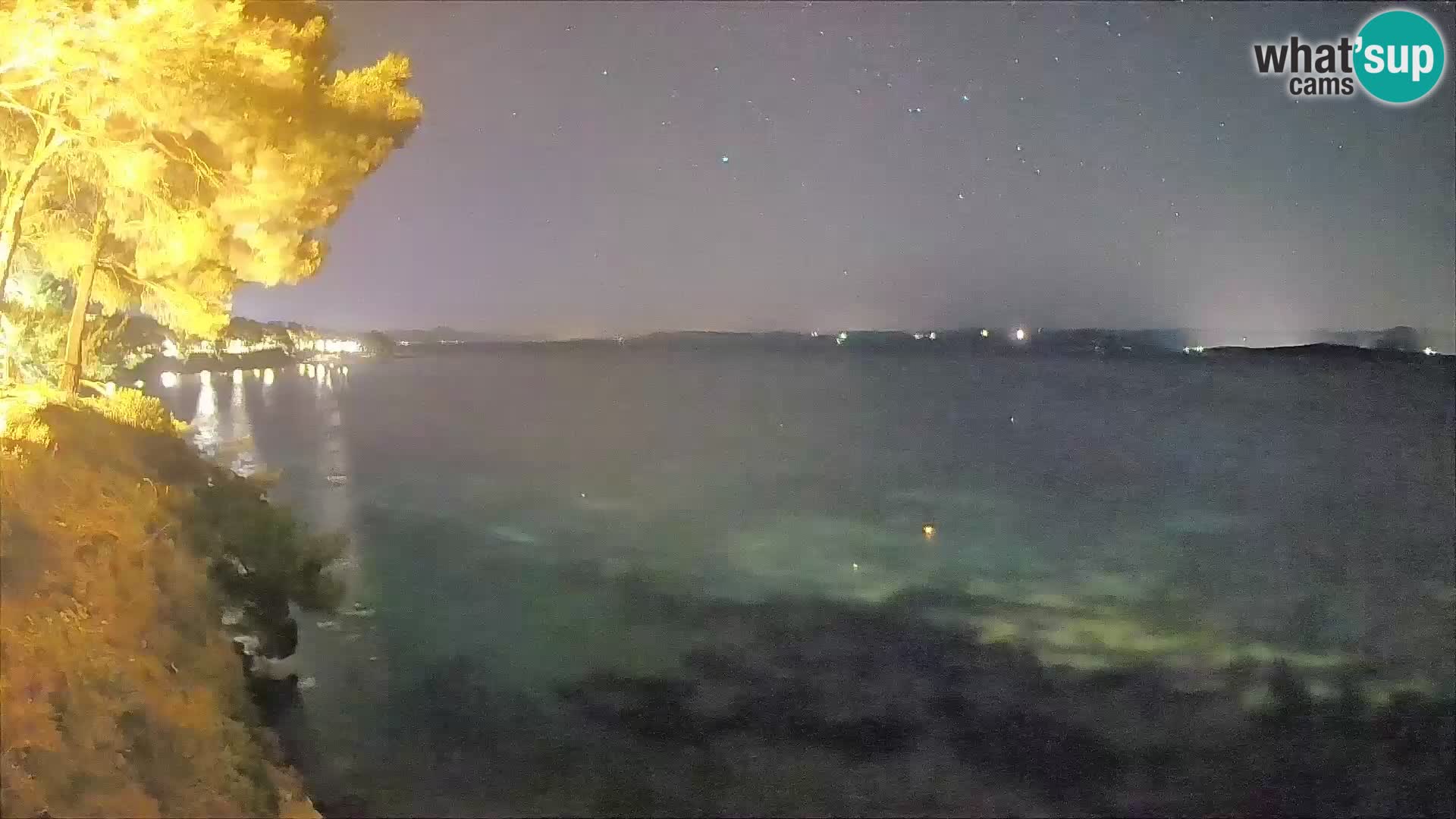 Webcam Spiaggia Potočine Bol – Vista live sulla spiaggia Borak, Isola di Brač