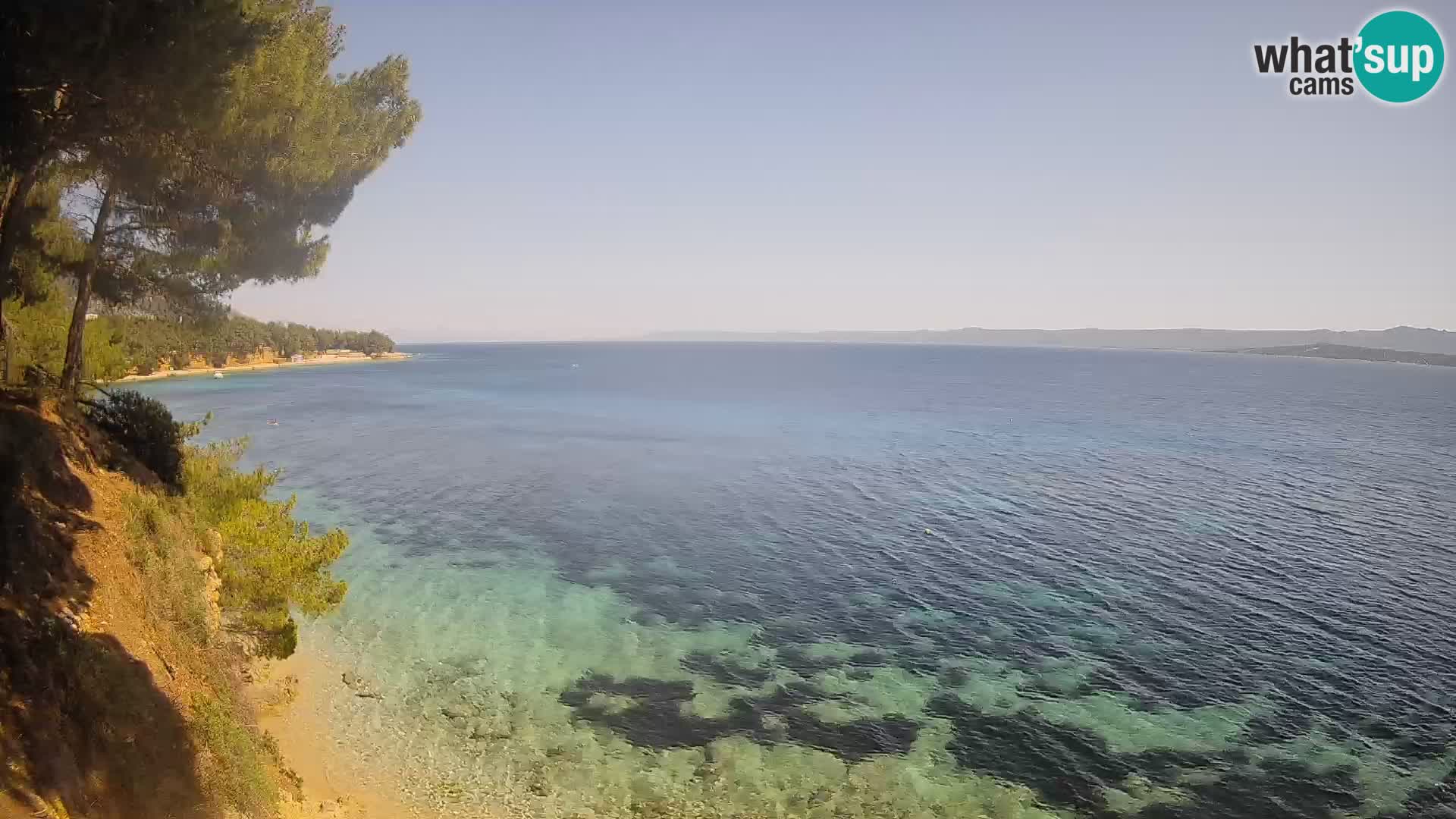 Spletna kamera Plaža Potočine Bol – Pogled v živo na plažo Borak, otok Brač