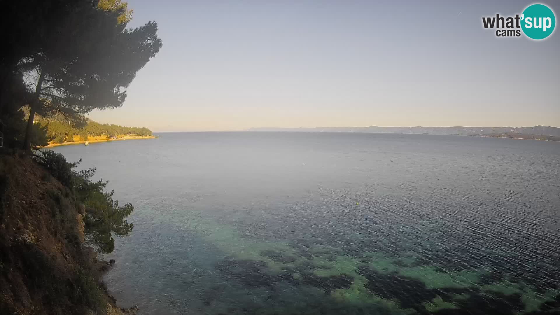 Webcam Spiaggia Potočine Bol – Vista live sulla spiaggia Borak, Isola di Brač