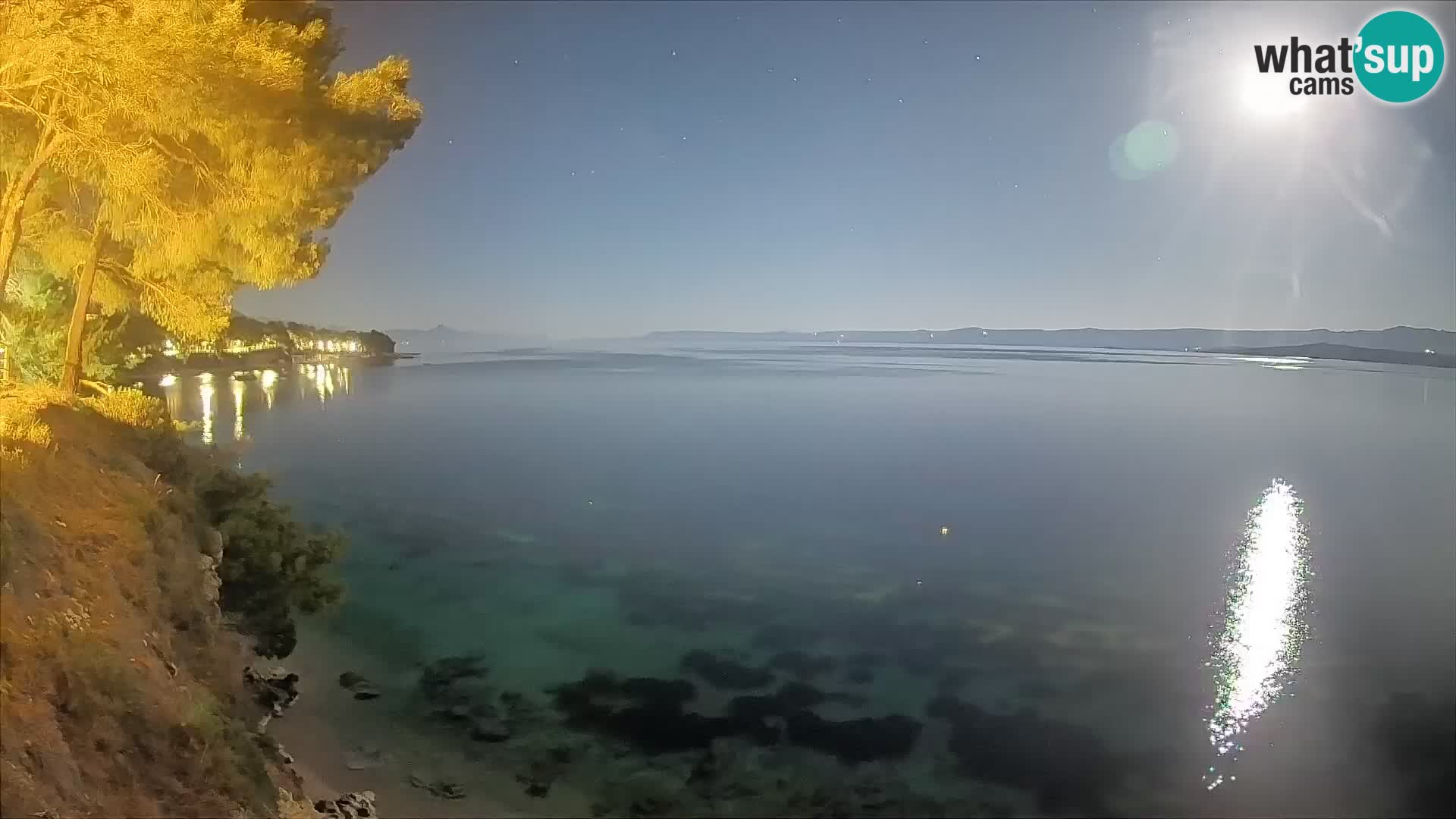 Web kamera Potočine Bol – Pogled uživo na plažu Borak, otok Brač