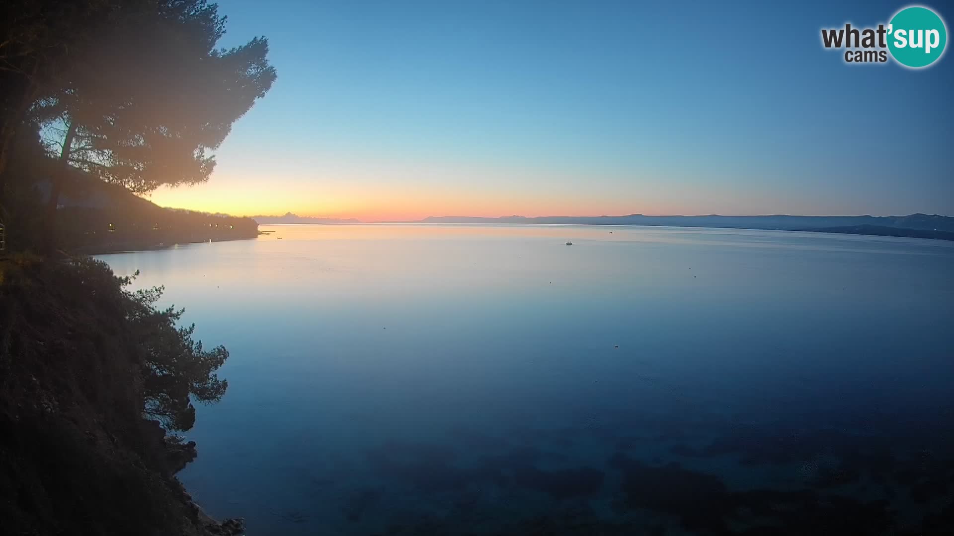 Webcam Potočine Beach Bol – Live View of Borak Beach, Brač Island