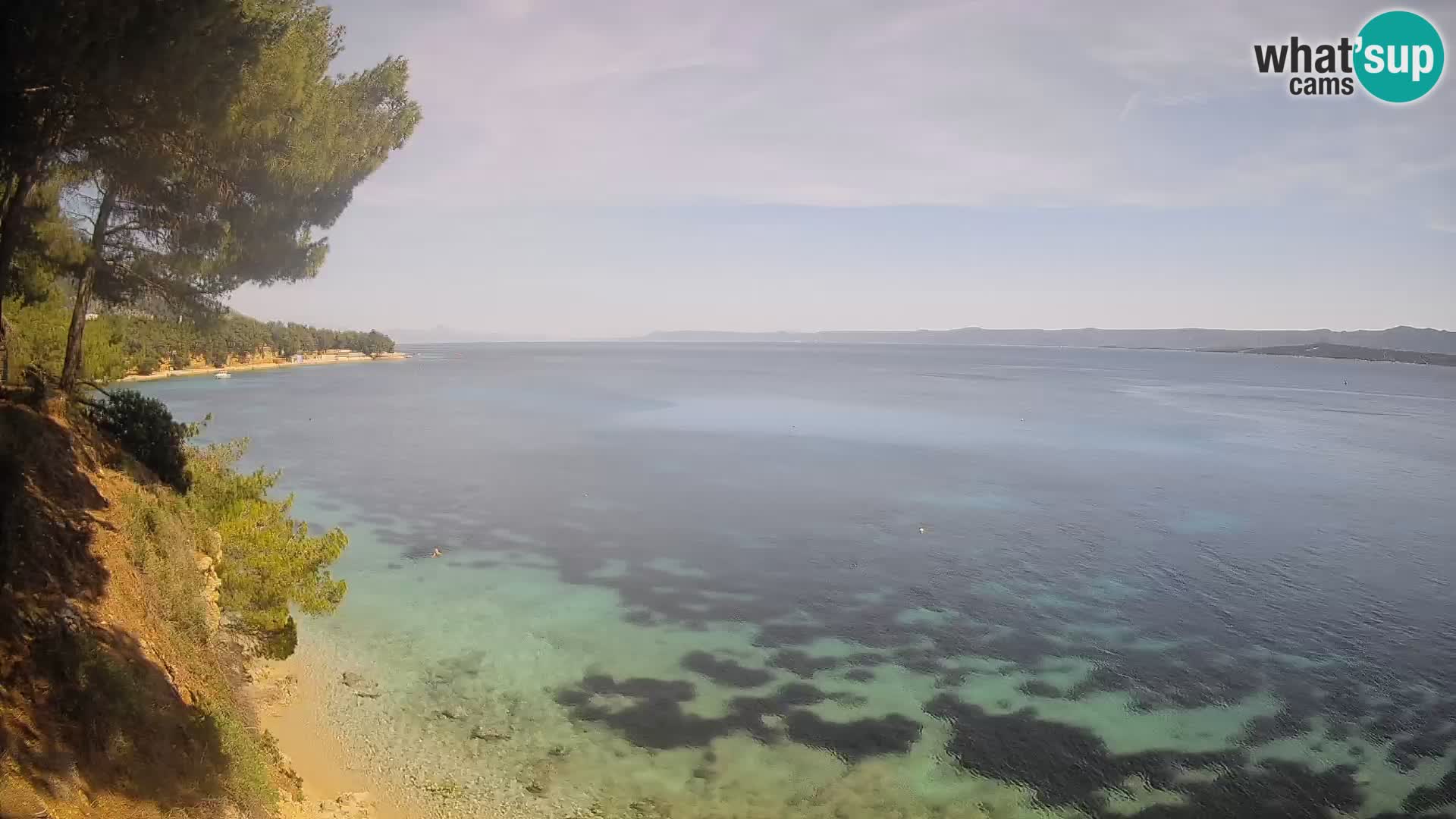 Spletna kamera Plaža Potočine Bol – Pogled v živo na plažo Borak, otok Brač